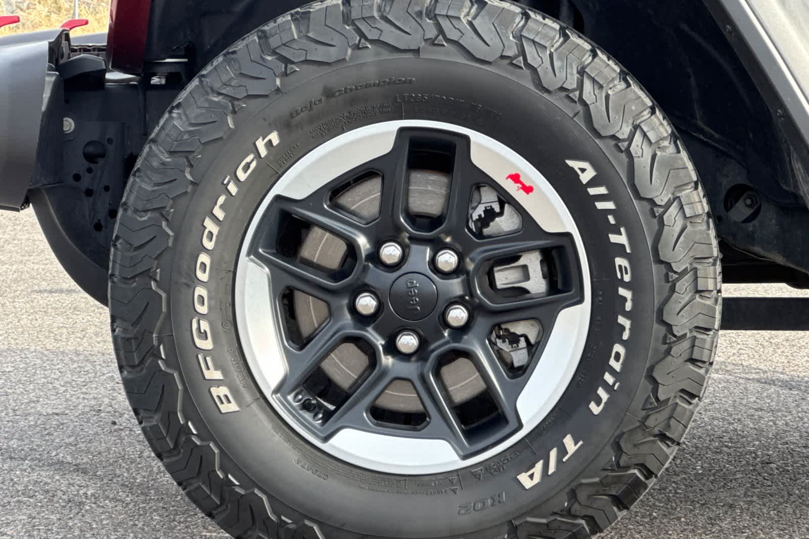 Thumbnail: 2021 Jeep Wrangler - 27