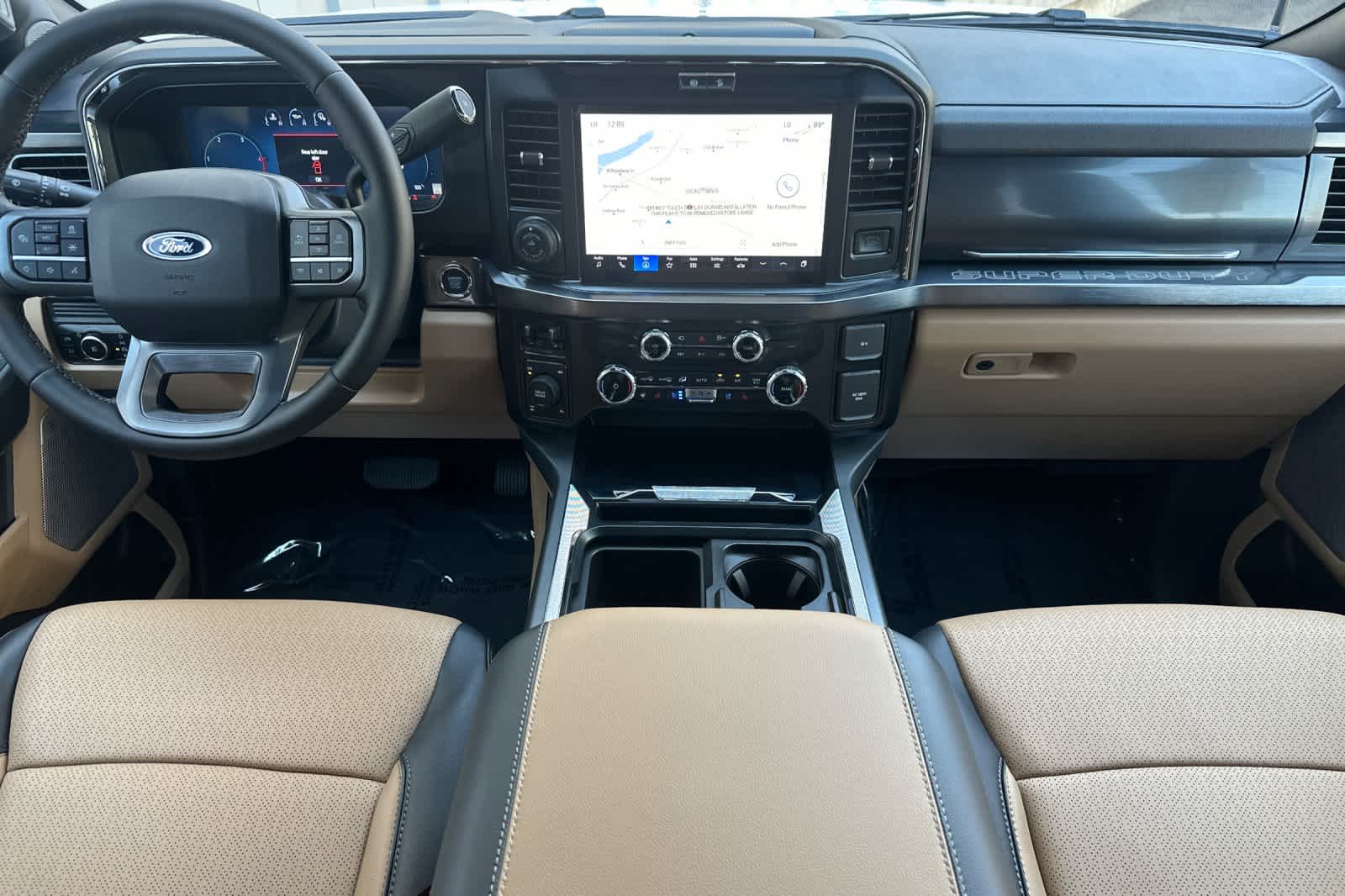 2025 Ford F-350 Lariat photo 3
