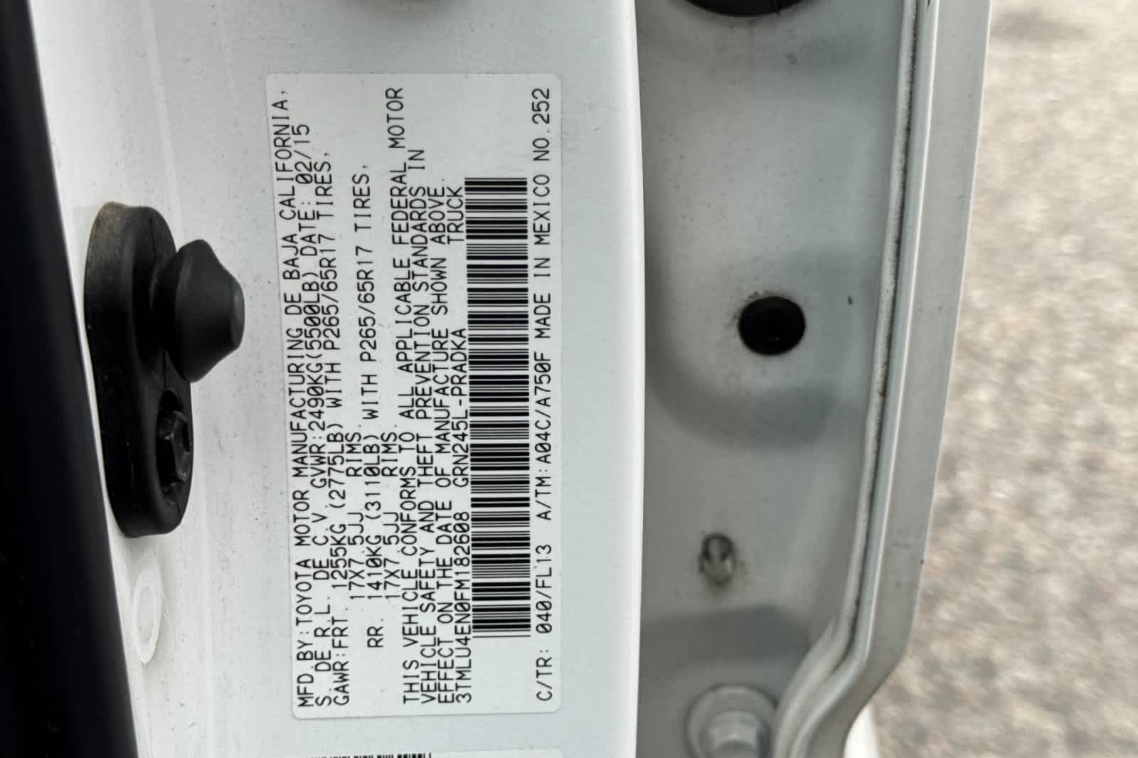 Thumbnail: 2015 Toyota Tacoma - 27