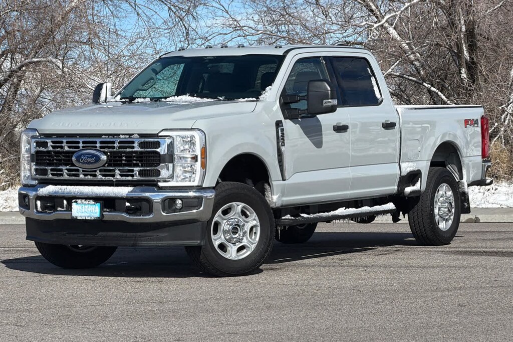 Used 2025 Ford F-250 Truck Crew Cab