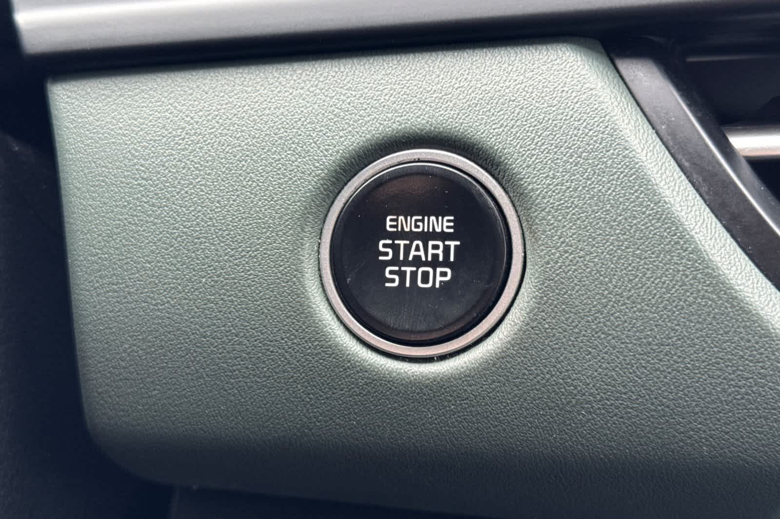 Thumbnail: 2024 Kia Seltos - 23