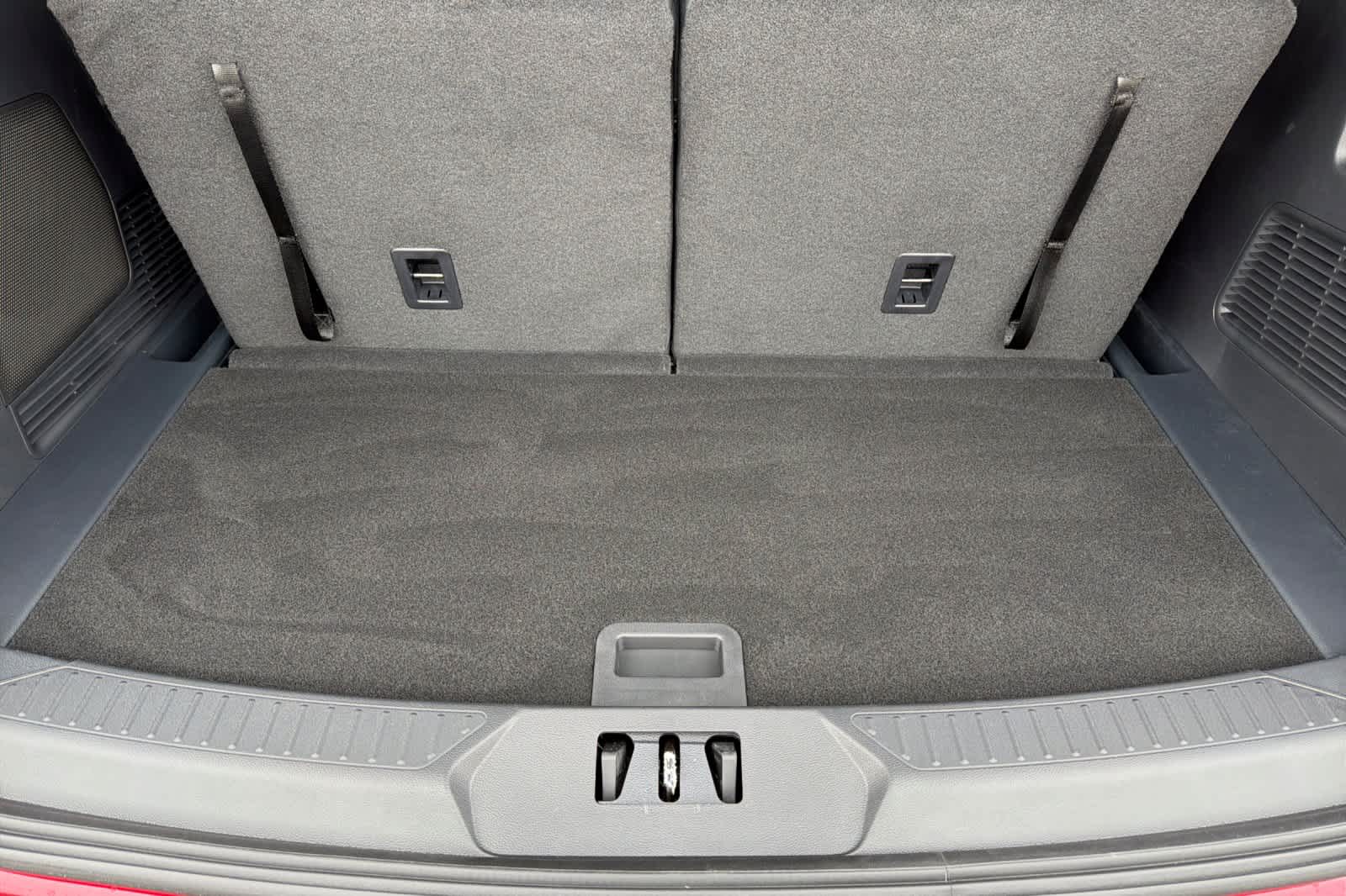 Thumbnail: 2026 Ford Explorer - 16
