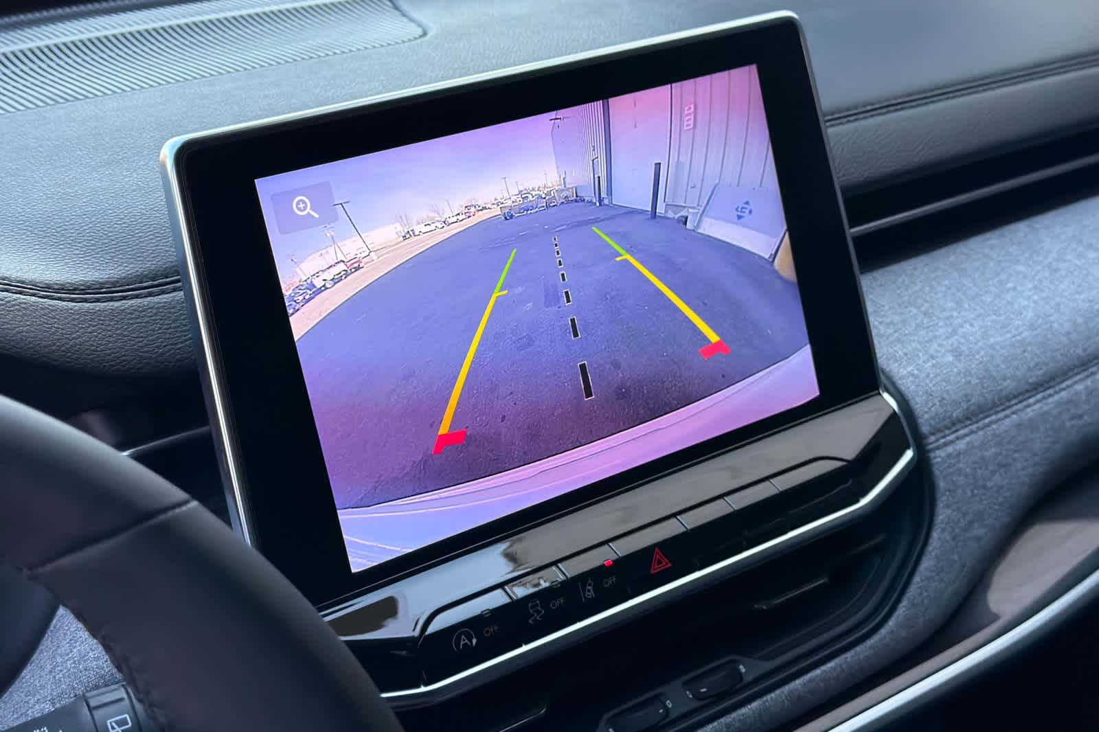 Thumbnail: 2023 Jeep Compass - 19