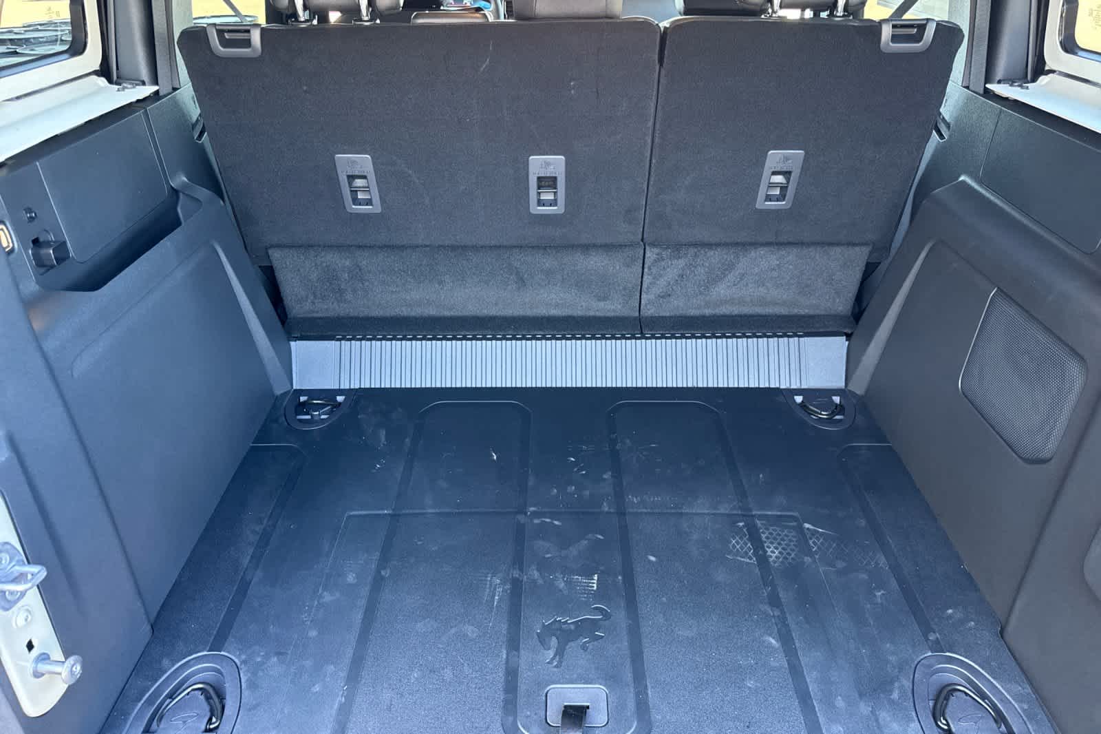 Thumbnail: 2025 Ford Bronco - 15