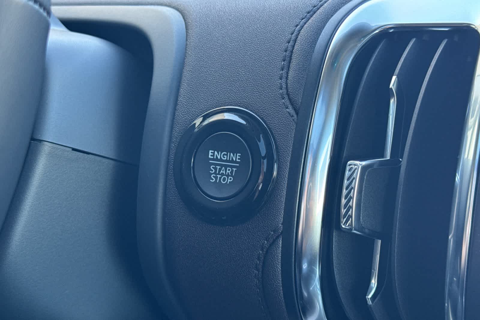 Thumbnail: 2025 Ford Expedition - 24