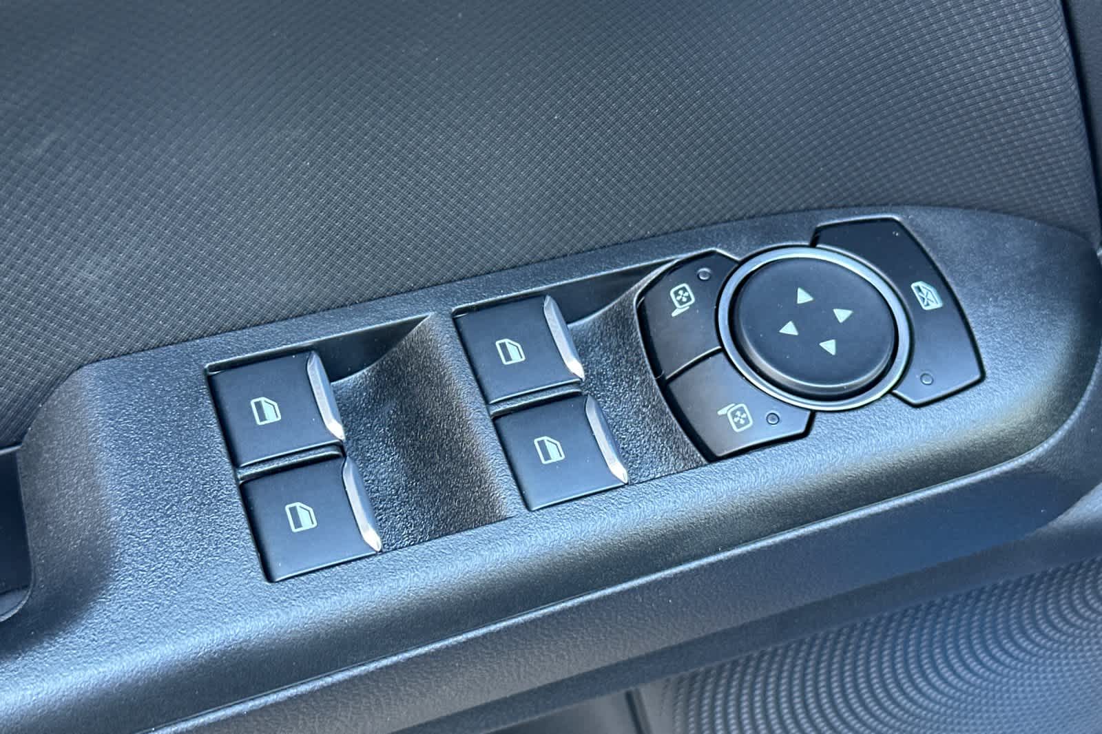 Thumbnail: 2025 Ford Bronco Sport - 13