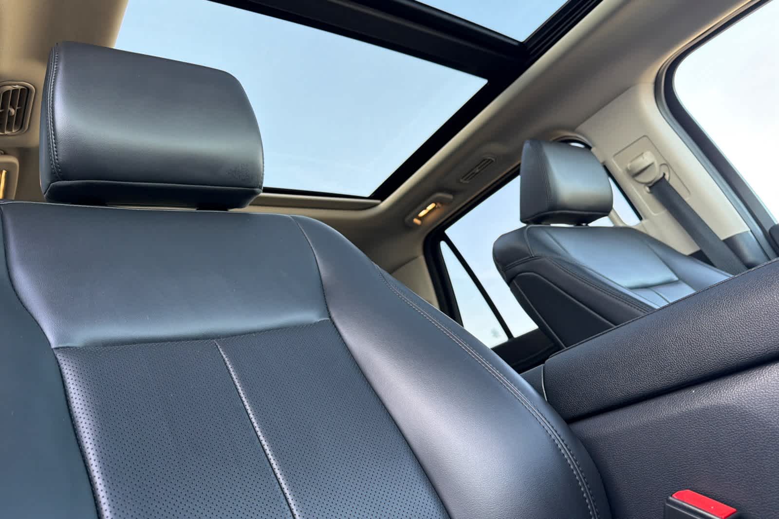 Thumbnail: 2022 Ford Expedition - 18