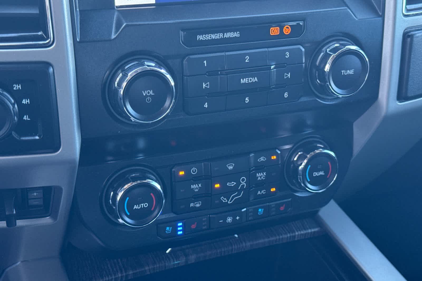 Thumbnail: 2020 Ford F-250 - 20