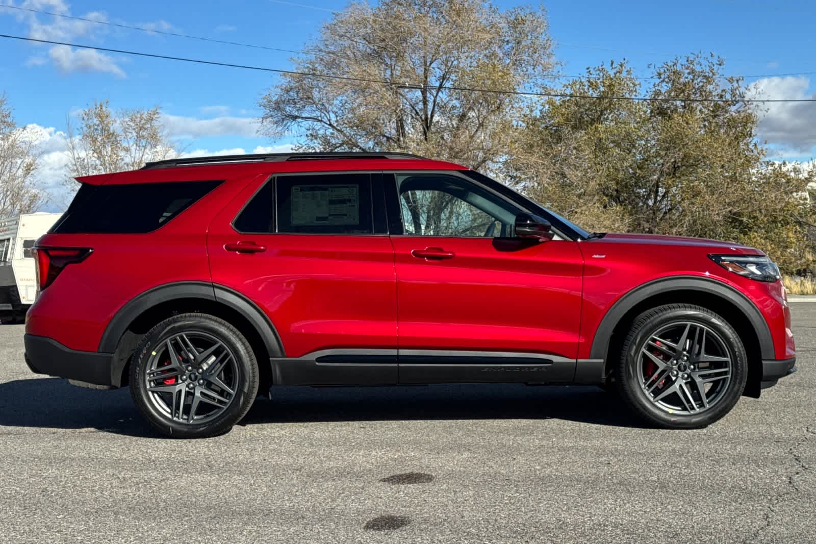 Thumbnail: 2026 Ford Explorer - 8