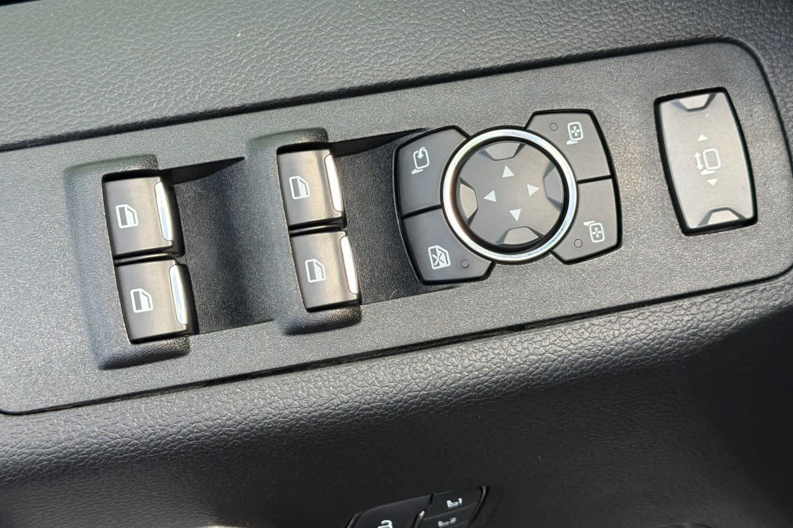 Thumbnail: 2021 Ford F-250 - 13