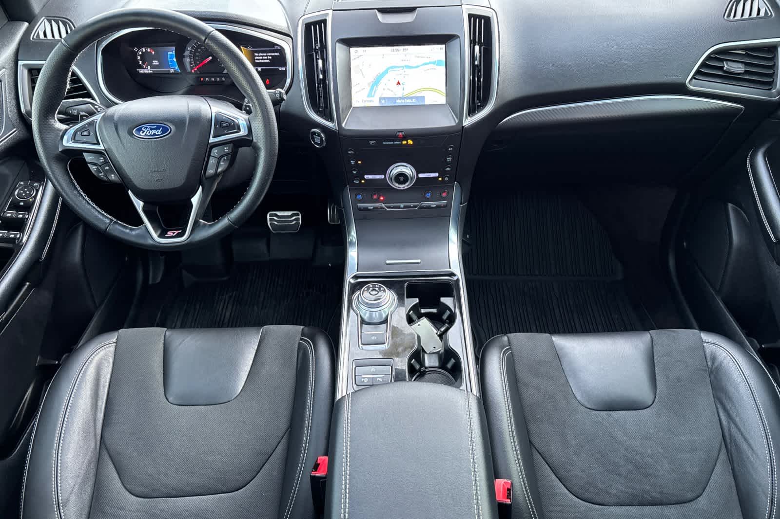 2020 Ford Edge ST photo 3