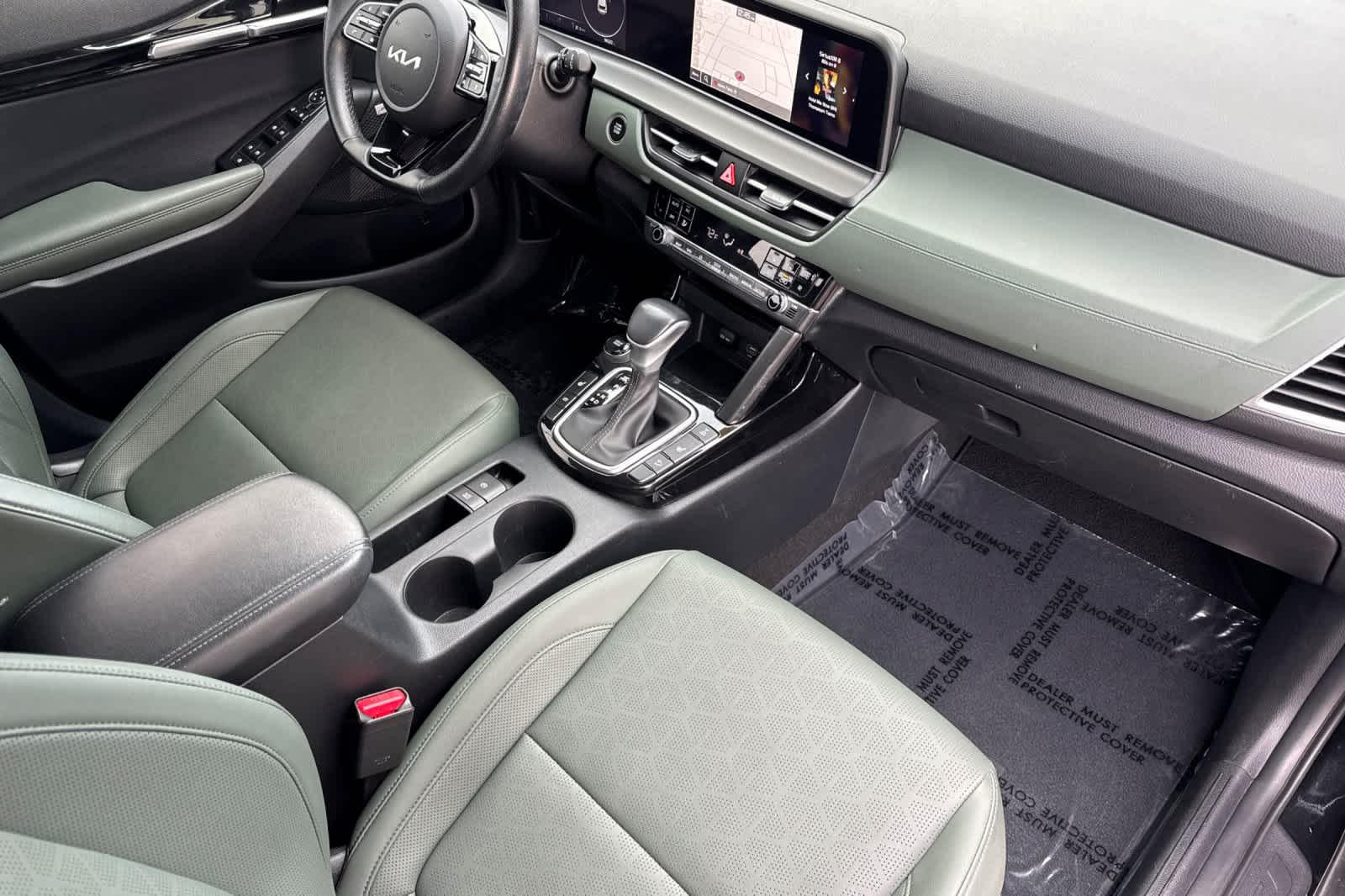 Thumbnail: 2024 Kia Seltos - 16