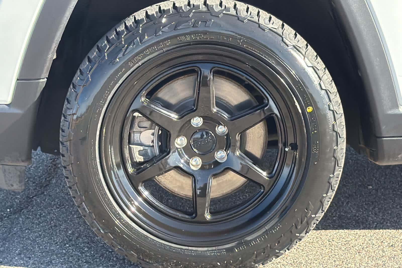 Thumbnail: 2023 Jeep Compass - 26