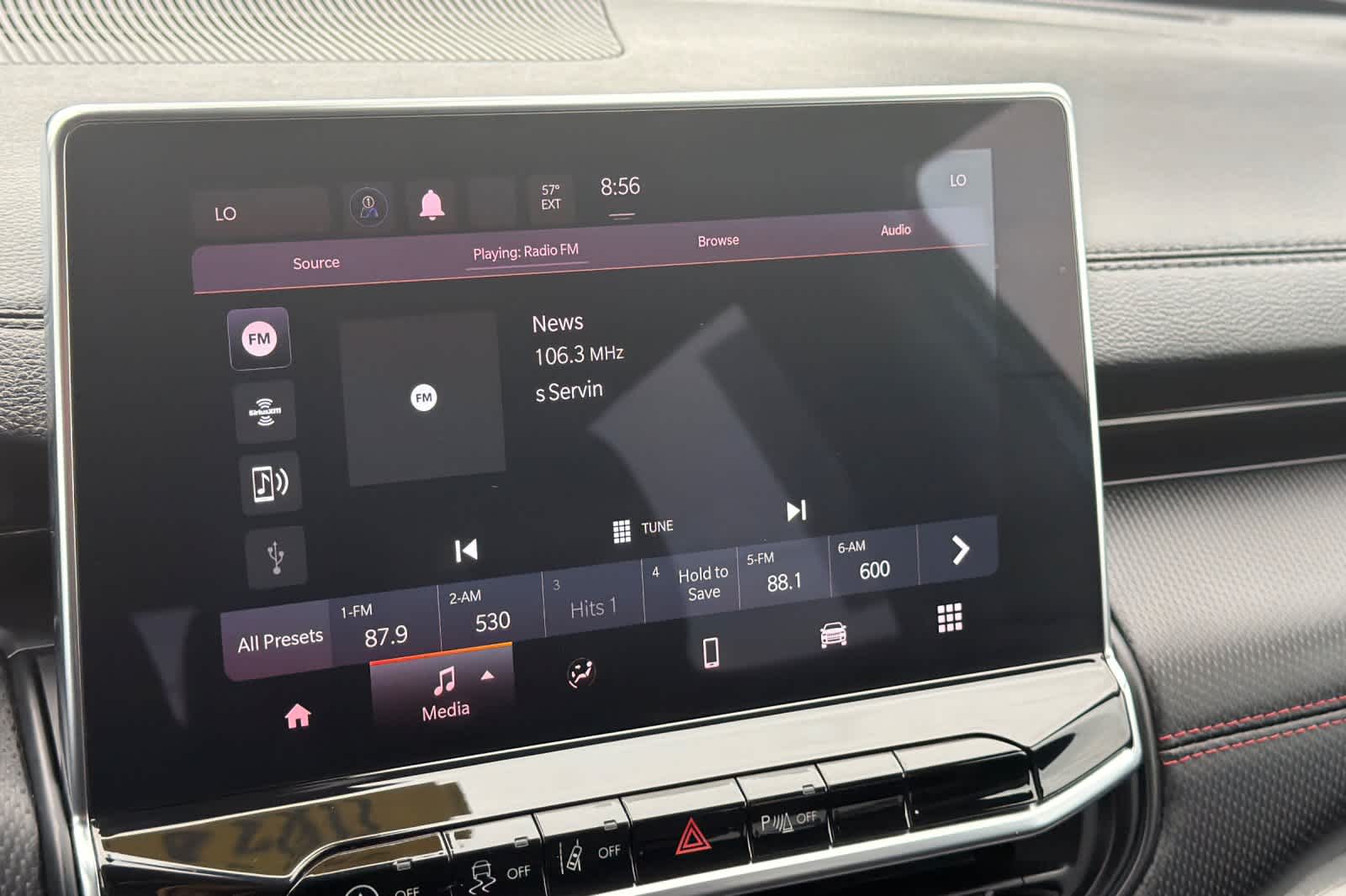 Thumbnail: 2023 Jeep Compass - 18