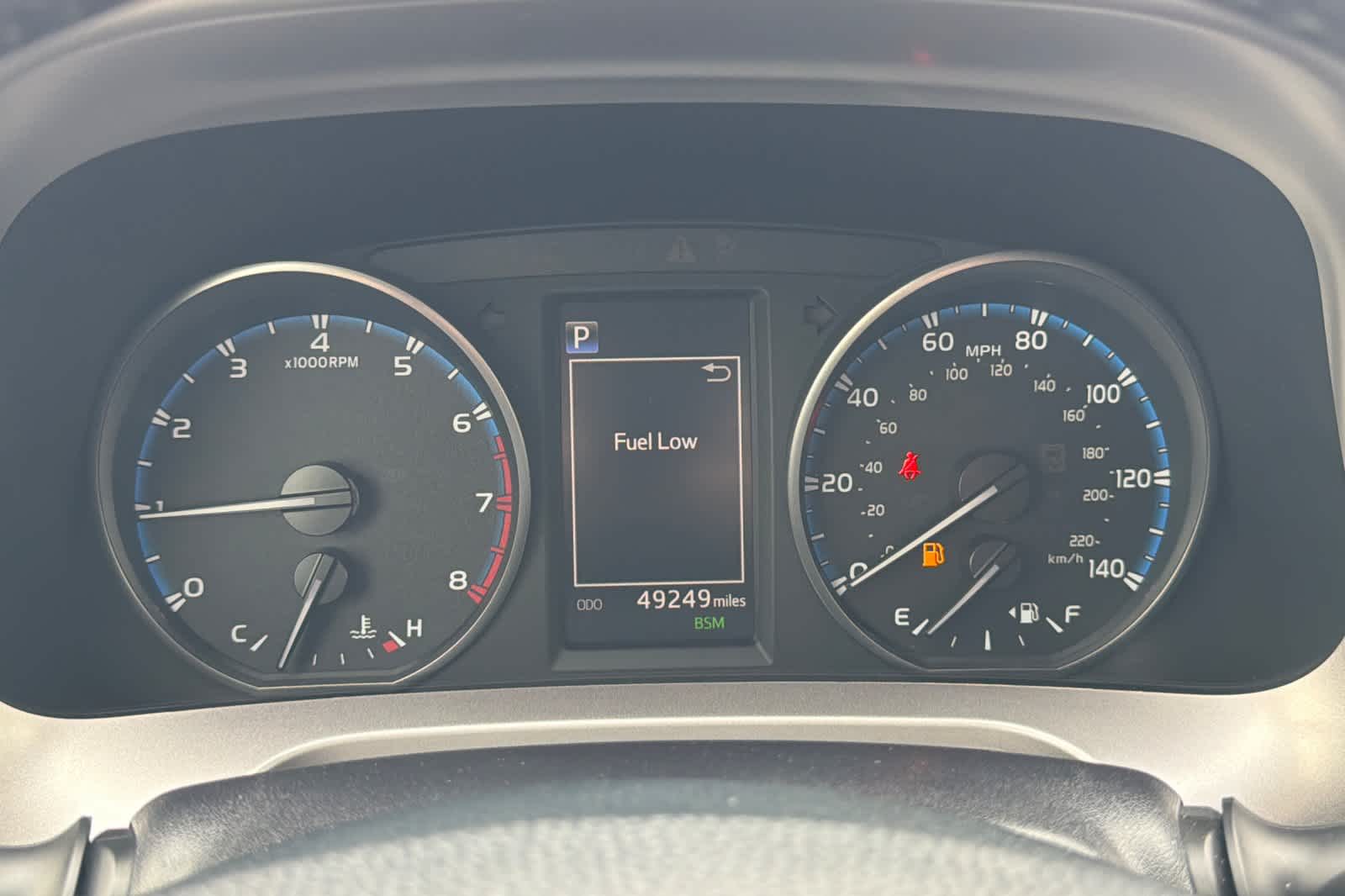 Thumbnail: 2018 Toyota RAV4 - 24