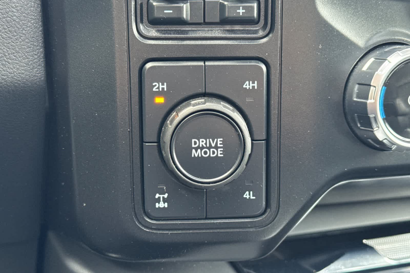 Thumbnail: 2024 Ford F-350 - 29