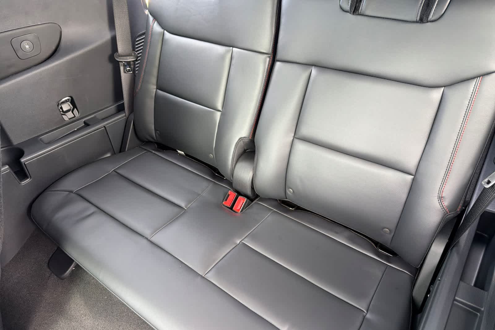 Thumbnail: 2026 Ford Explorer - 15