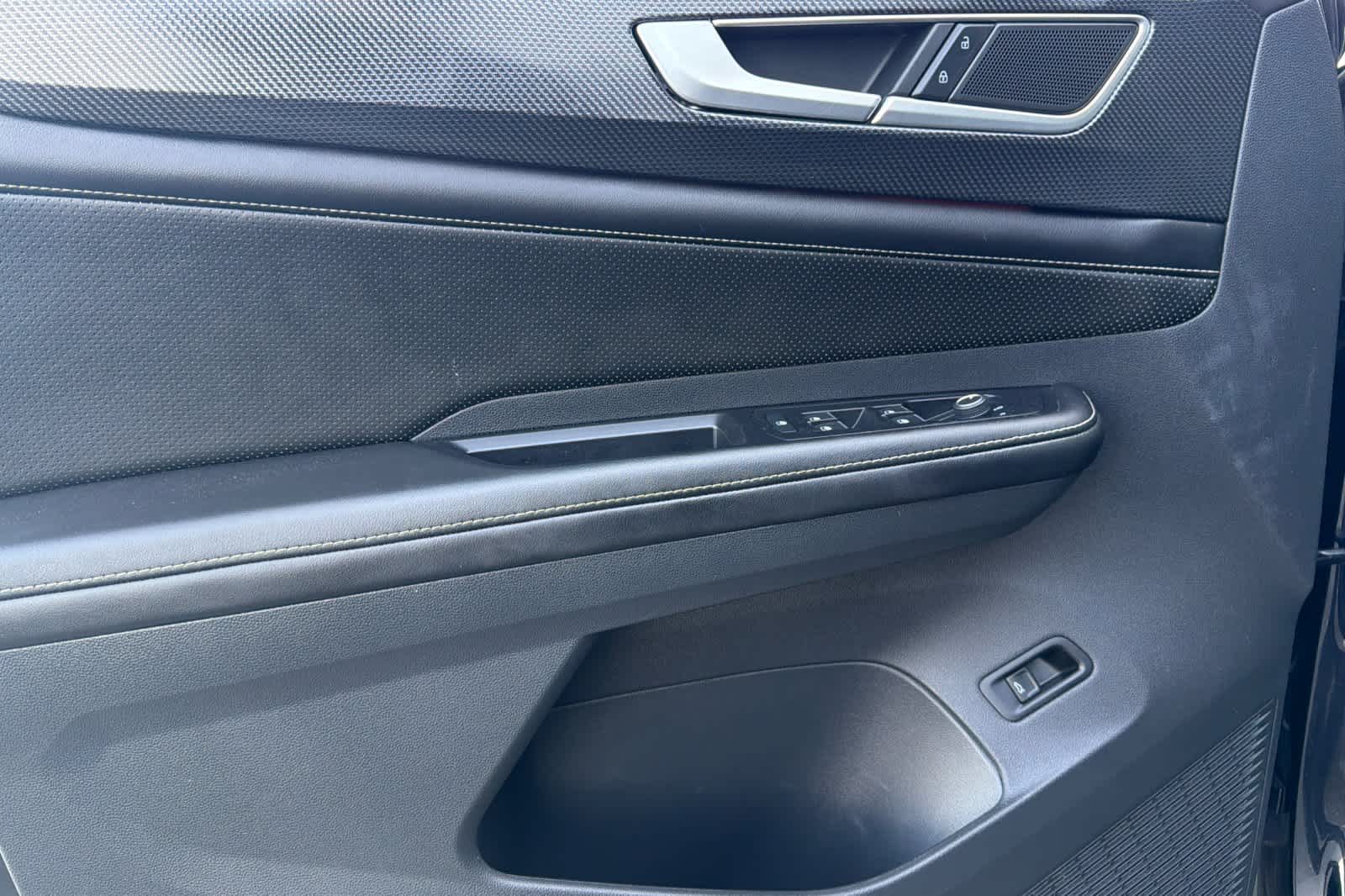 Thumbnail: 2024 Volkswagen Atlas - 12