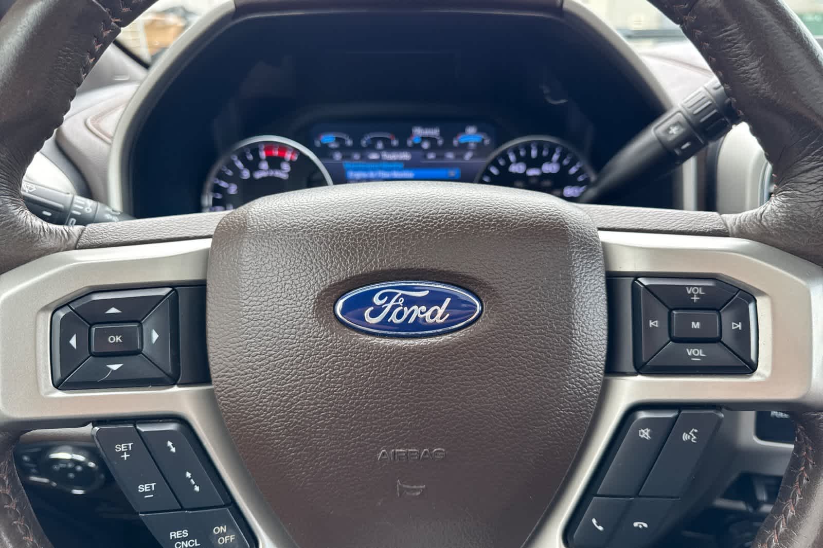 Thumbnail: 2020 Ford F-350 - 23