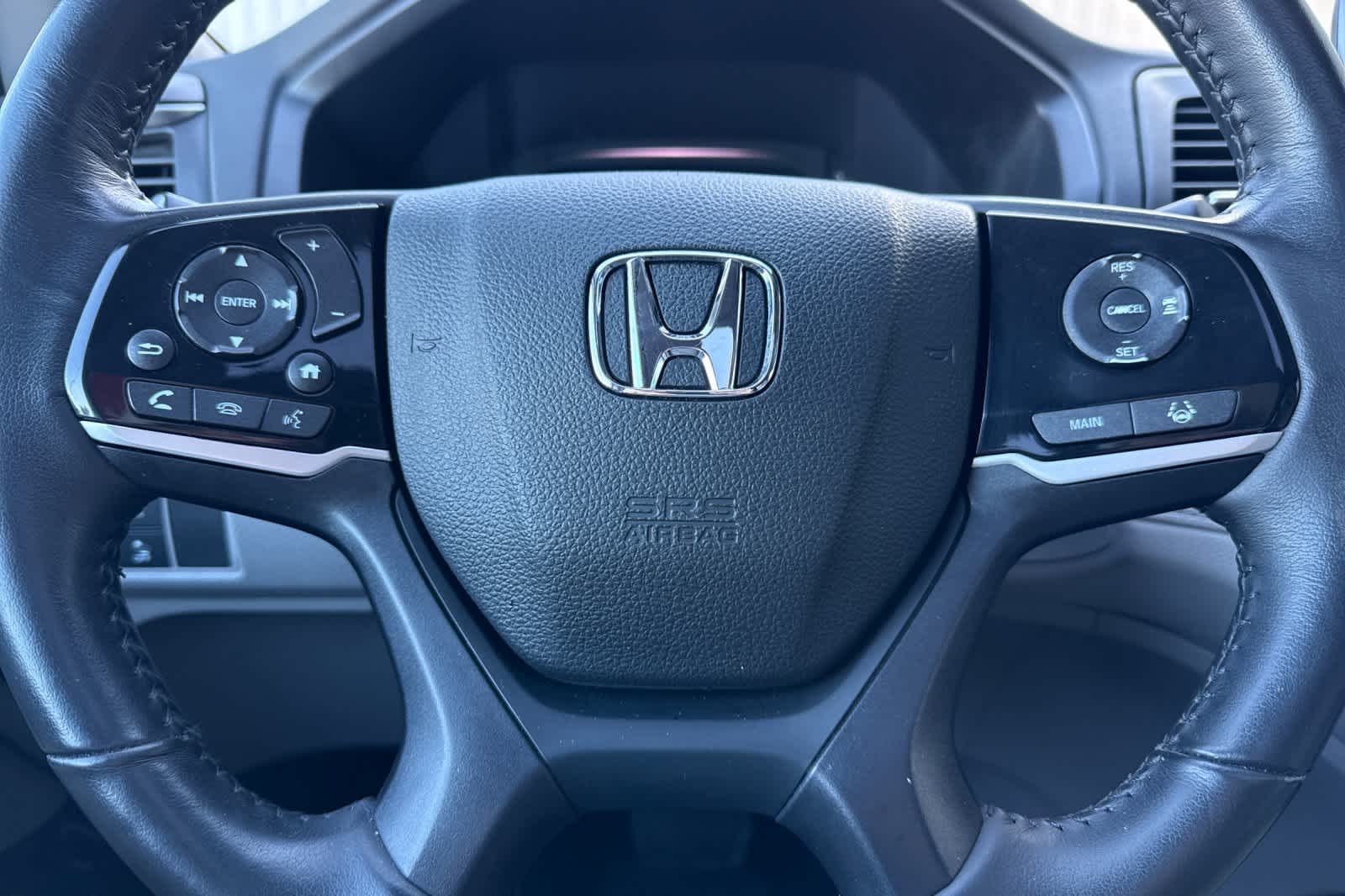 Thumbnail: 2019 Honda Odyssey - 25