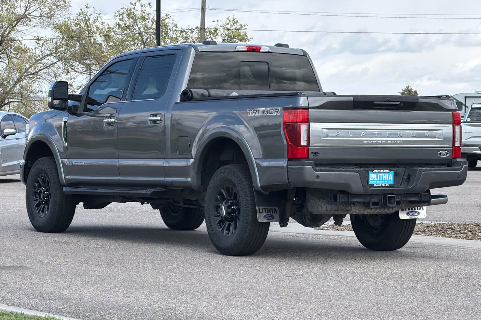 Thumbnail: 2022 Ford F-350 - 6