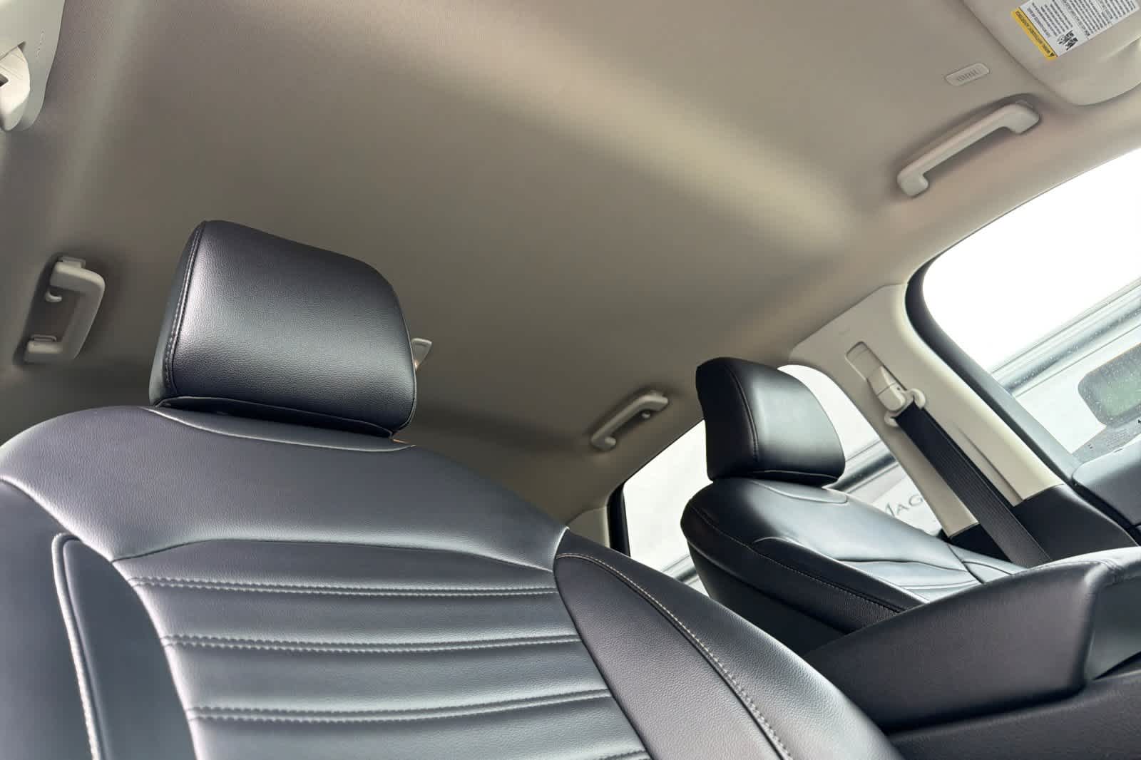 Thumbnail: 2024 Ford Edge - 17