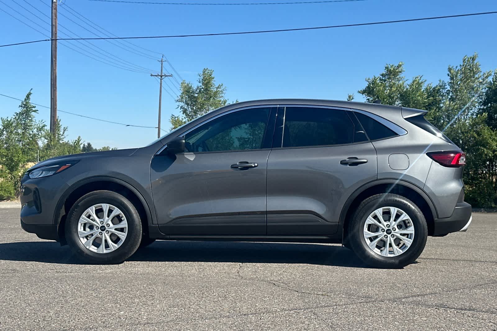 Thumbnail: 2024 Ford Escape - 5