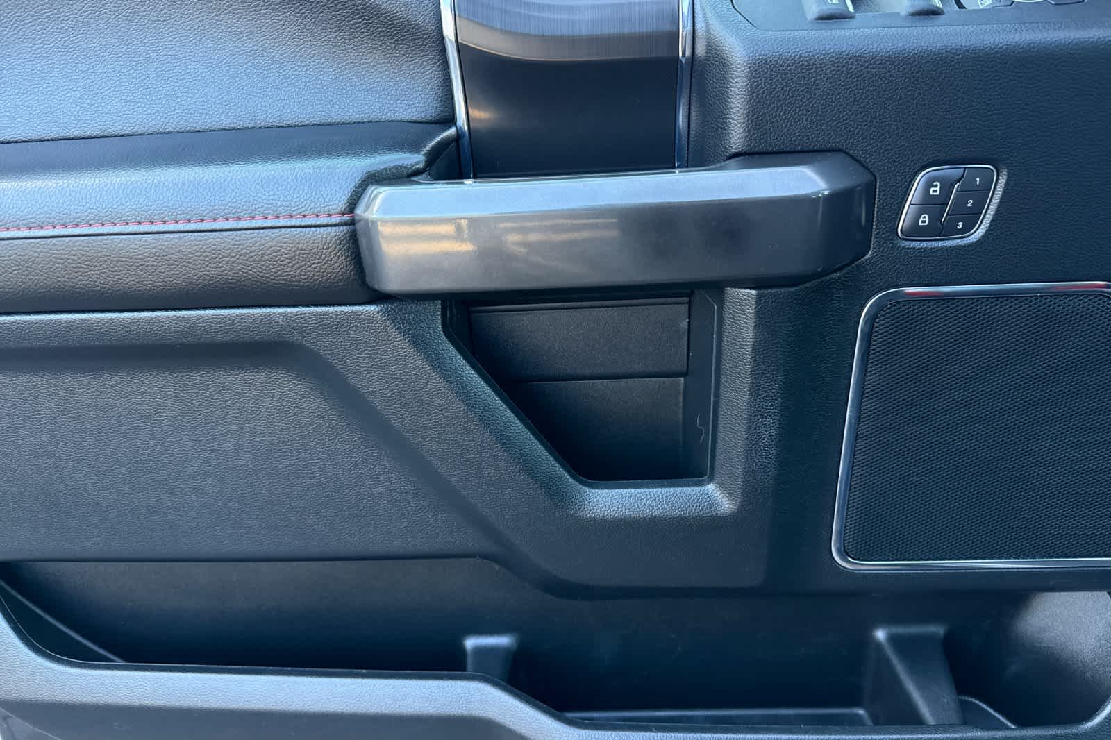 Thumbnail: 2019 Ford F-150 - 12