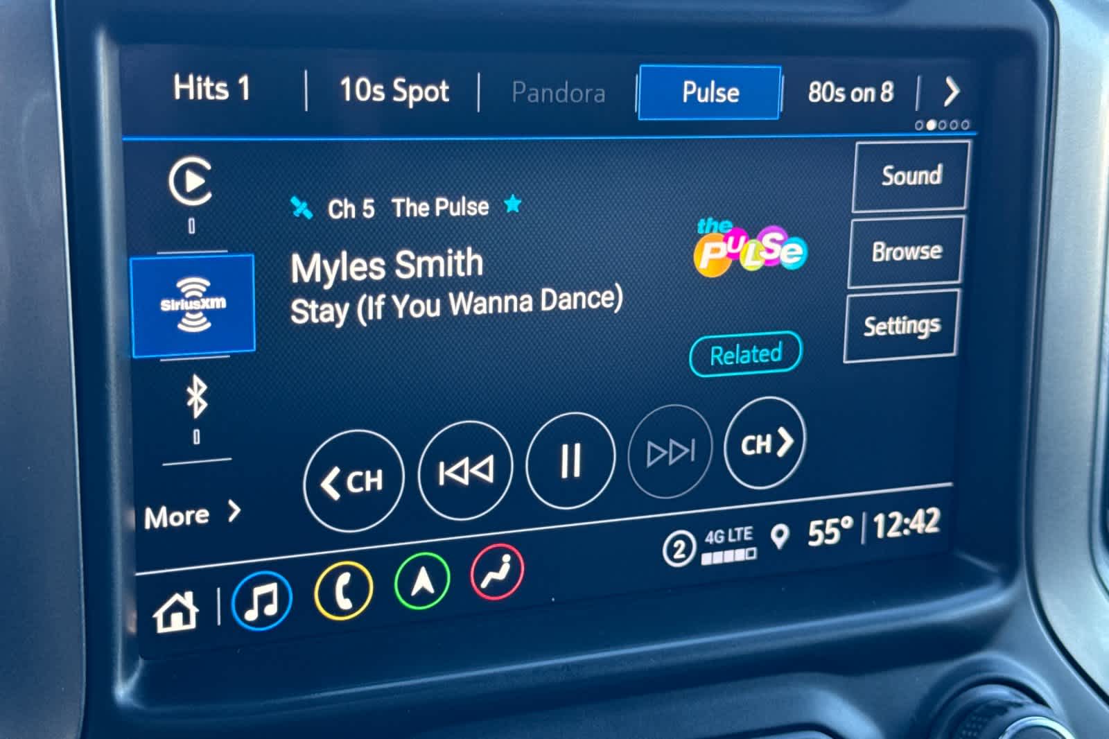 Thumbnail: 2021 Chevrolet Silverado 1500 - 17