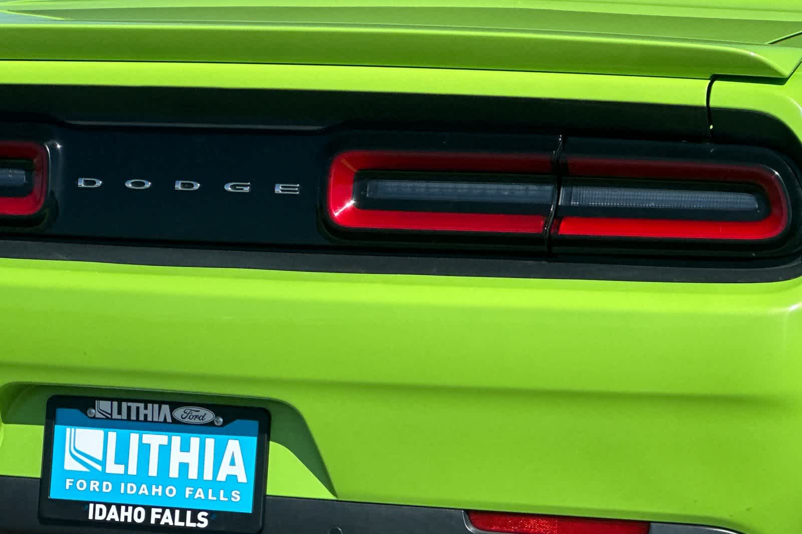 Thumbnail: 2015 Dodge Challenger - 26