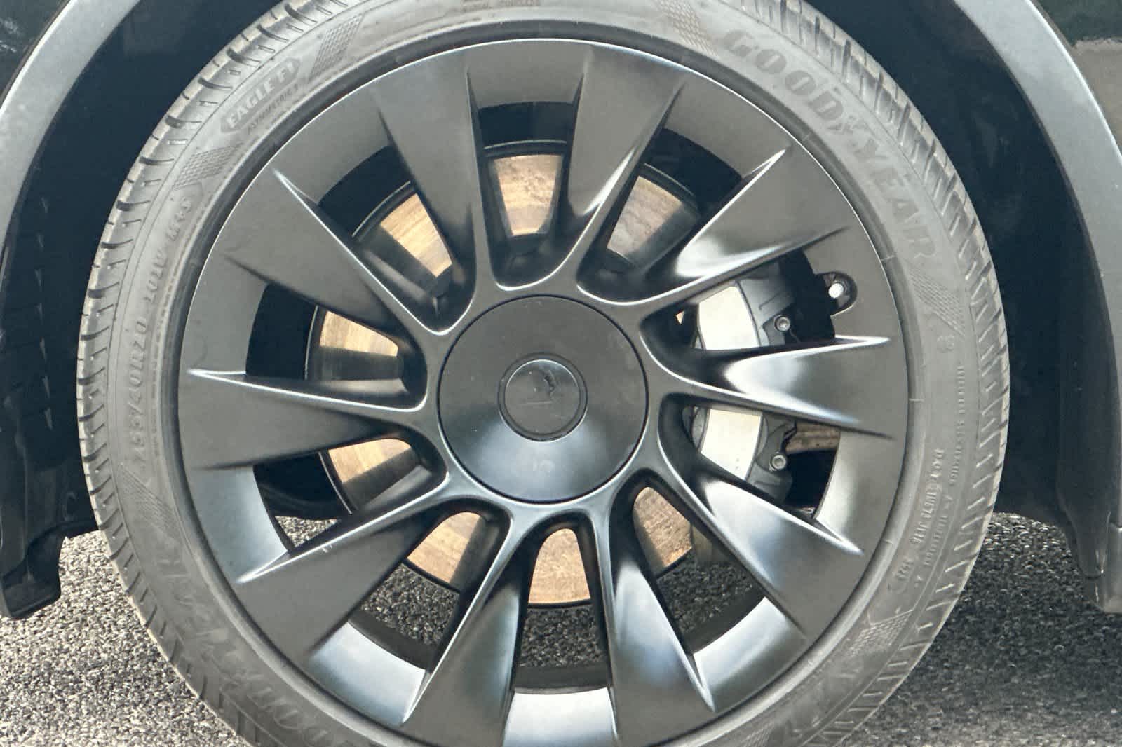 Thumbnail: 2021 Tesla Model Y - 26