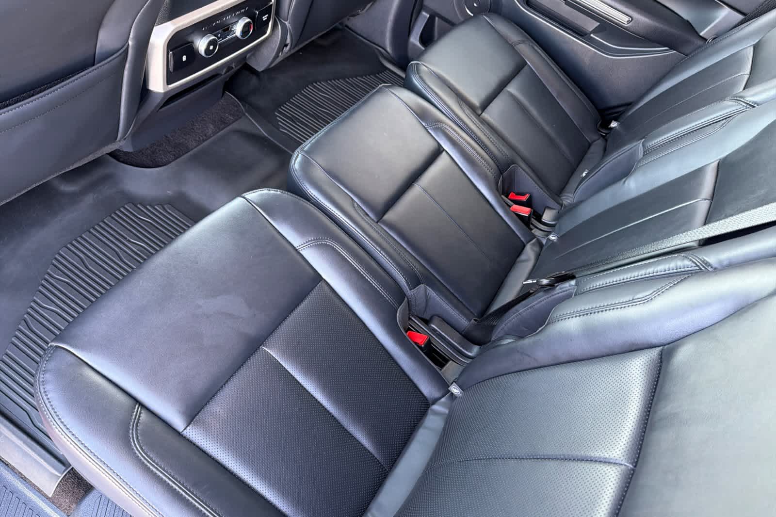 Thumbnail: 2022 Ford Expedition - 4