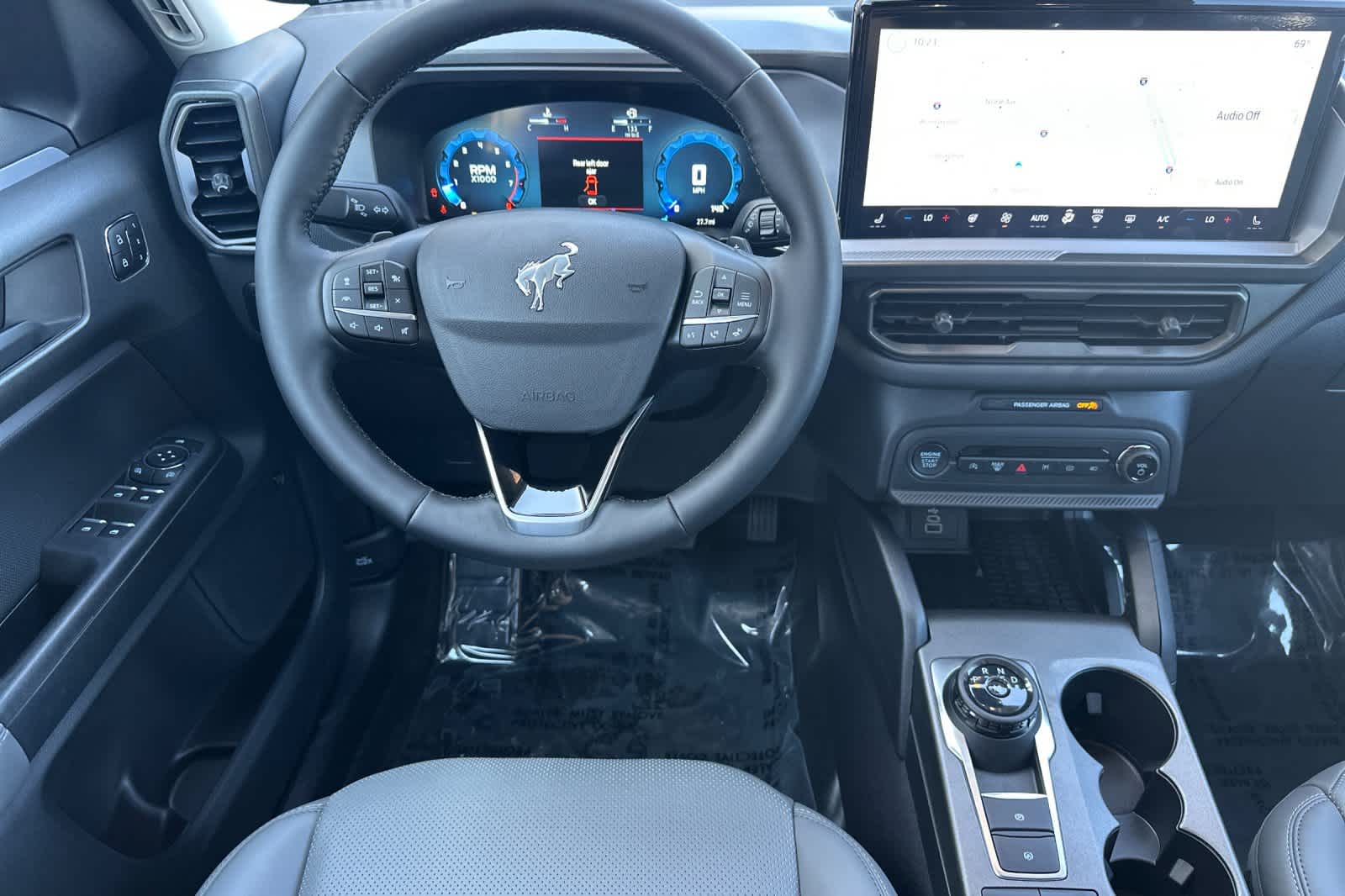 Thumbnail: 2025 Ford Bronco Sport - 14