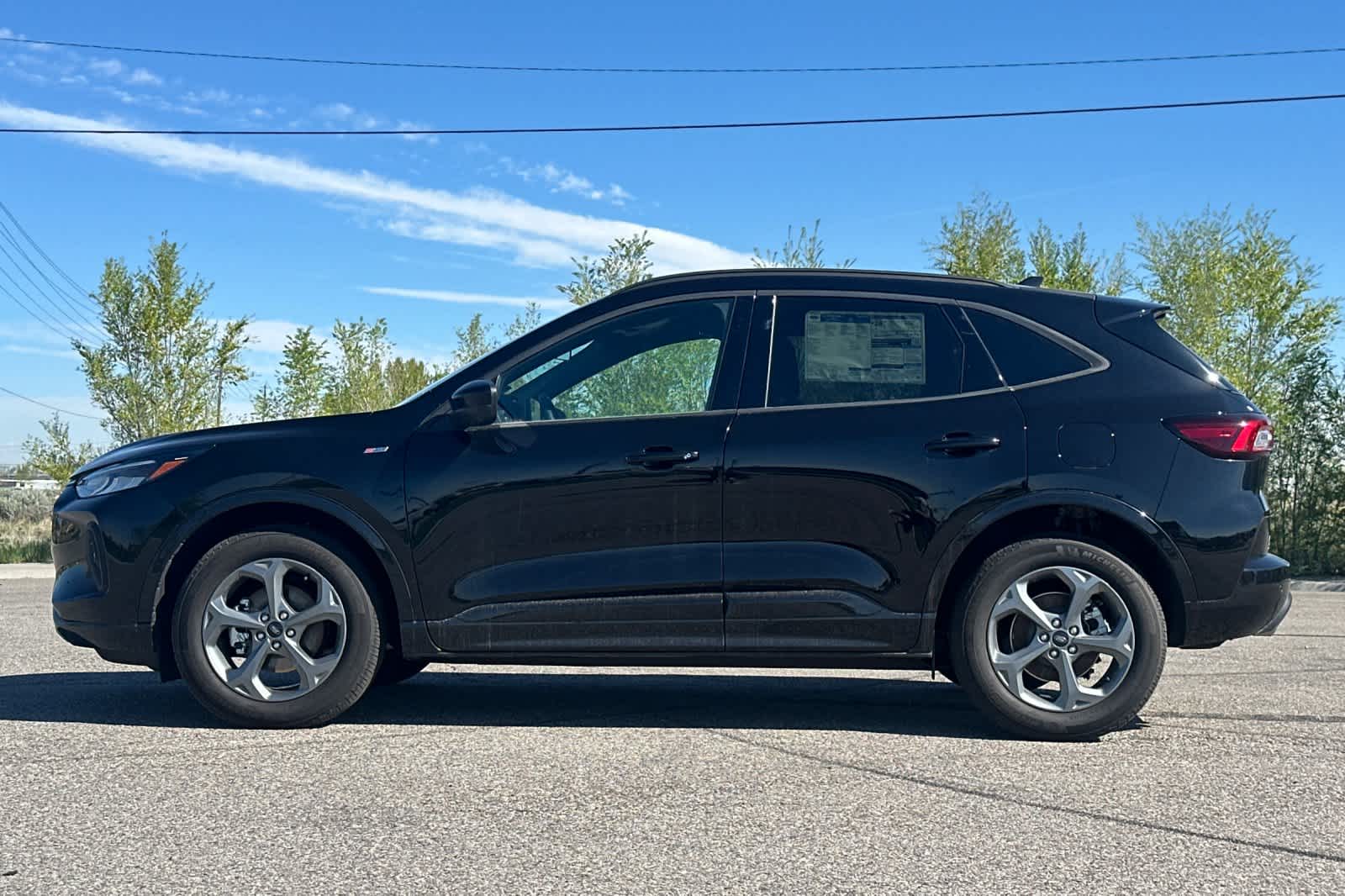 2024 Ford Escape ST-Line Select 5