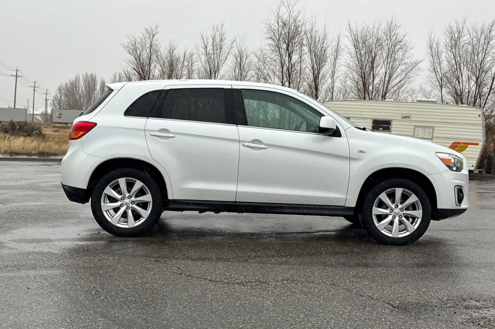 Thumbnail: 2015 Mitsubishi Outlander Sport - 8