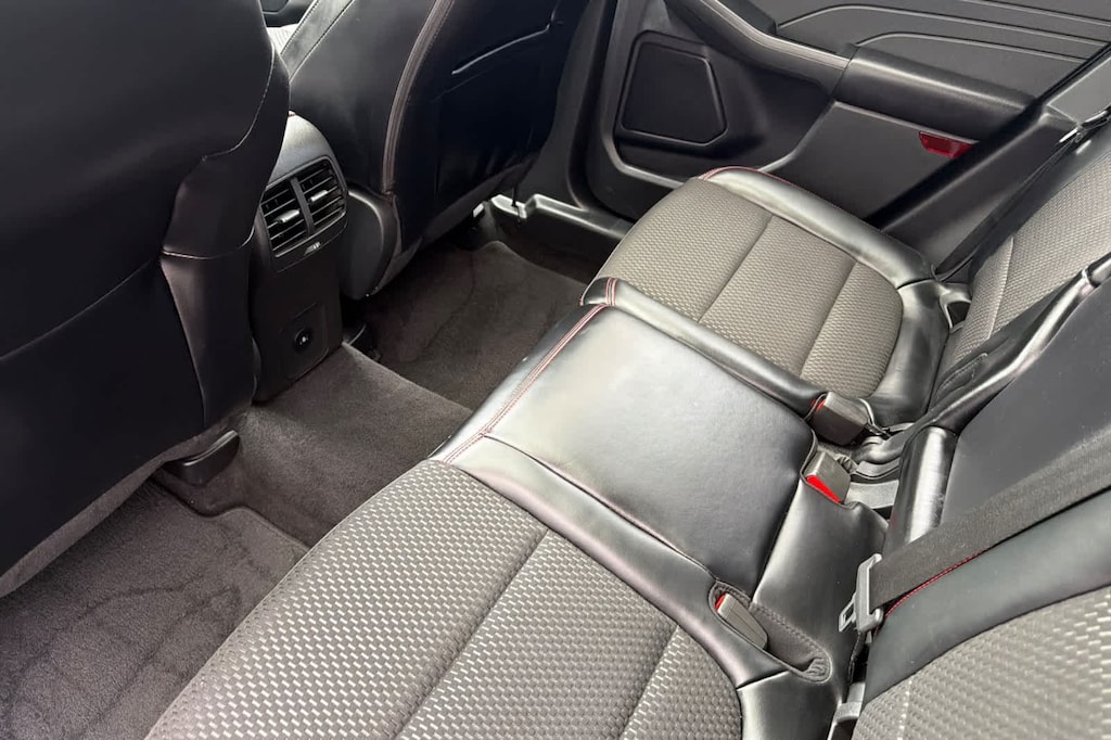 Used 2024 Ford Escape ST-Line SUV