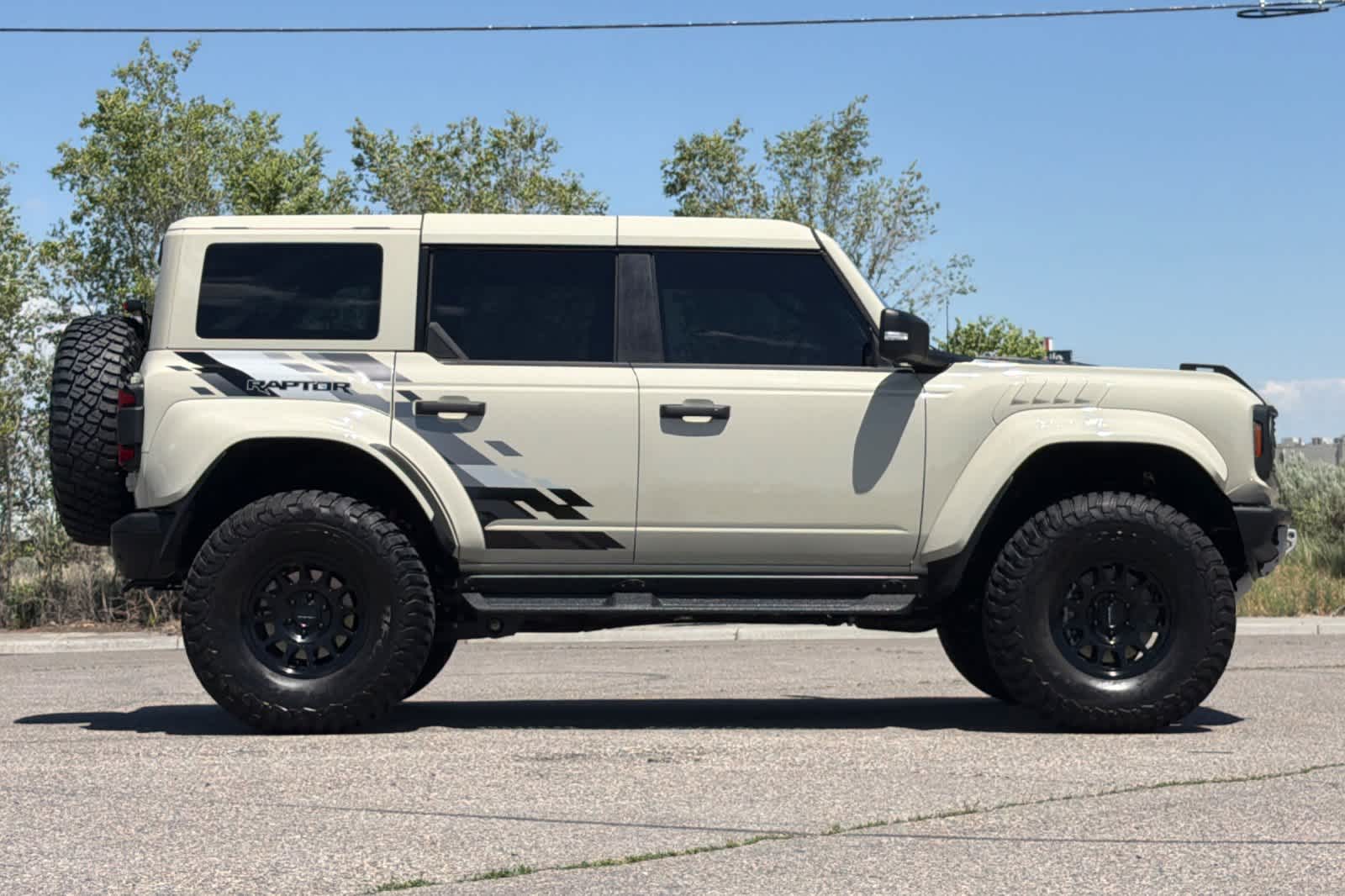 Thumbnail: 2026 Ford Bronco - 7