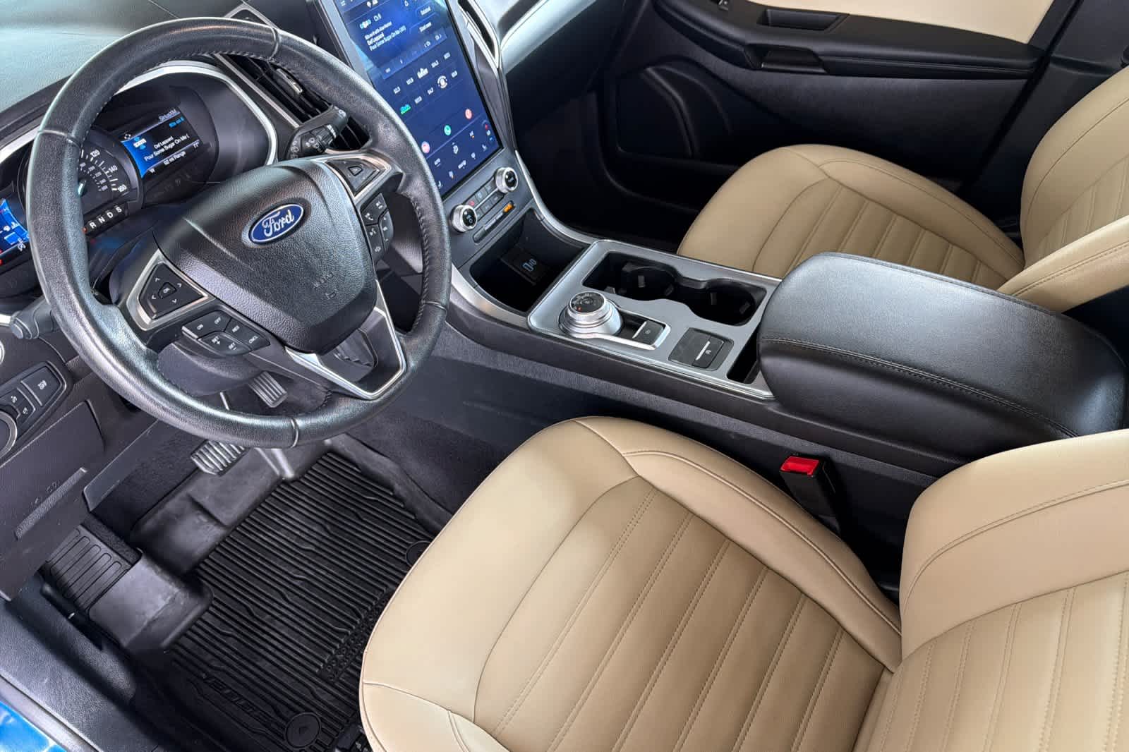2021 Ford Edge SEL - Photo 11