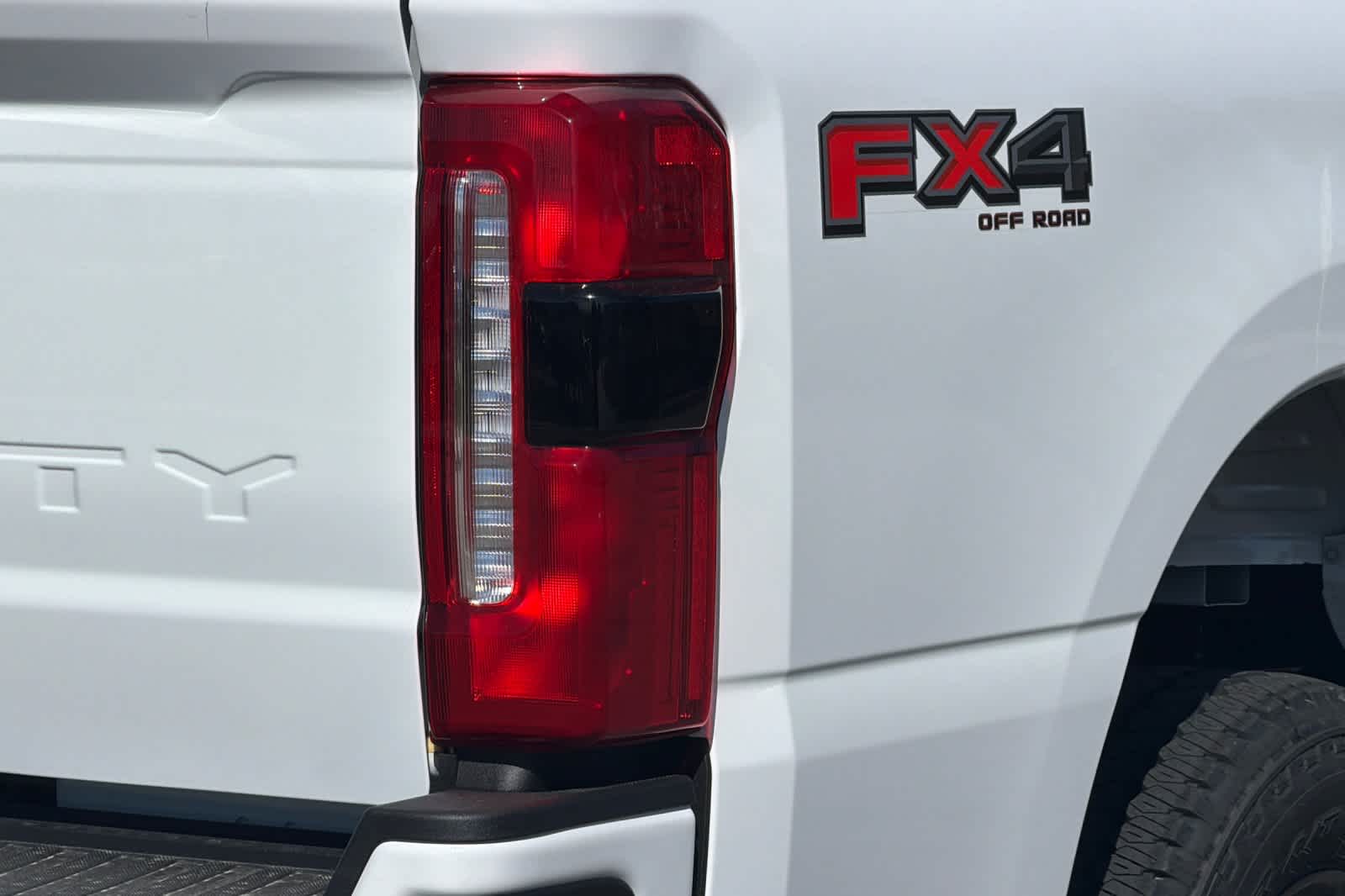 2026 Ford F-350 Super Duty XL - Photo 25