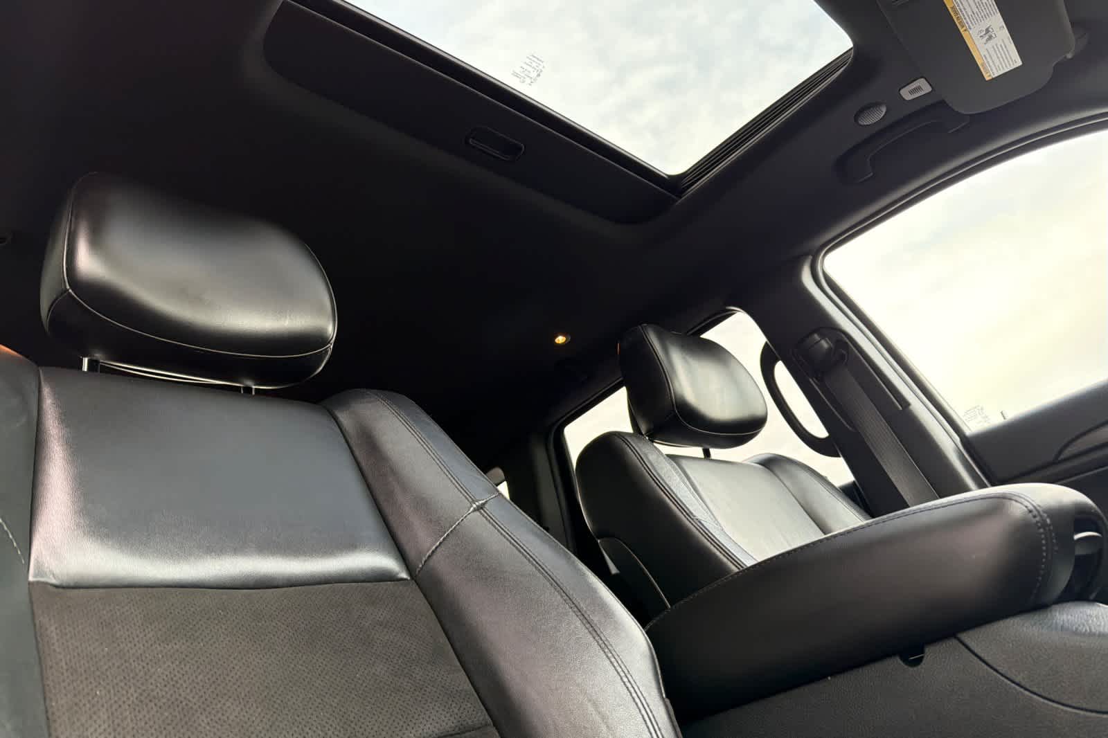 Thumbnail: 2020 Jeep Grand Cherokee - 17