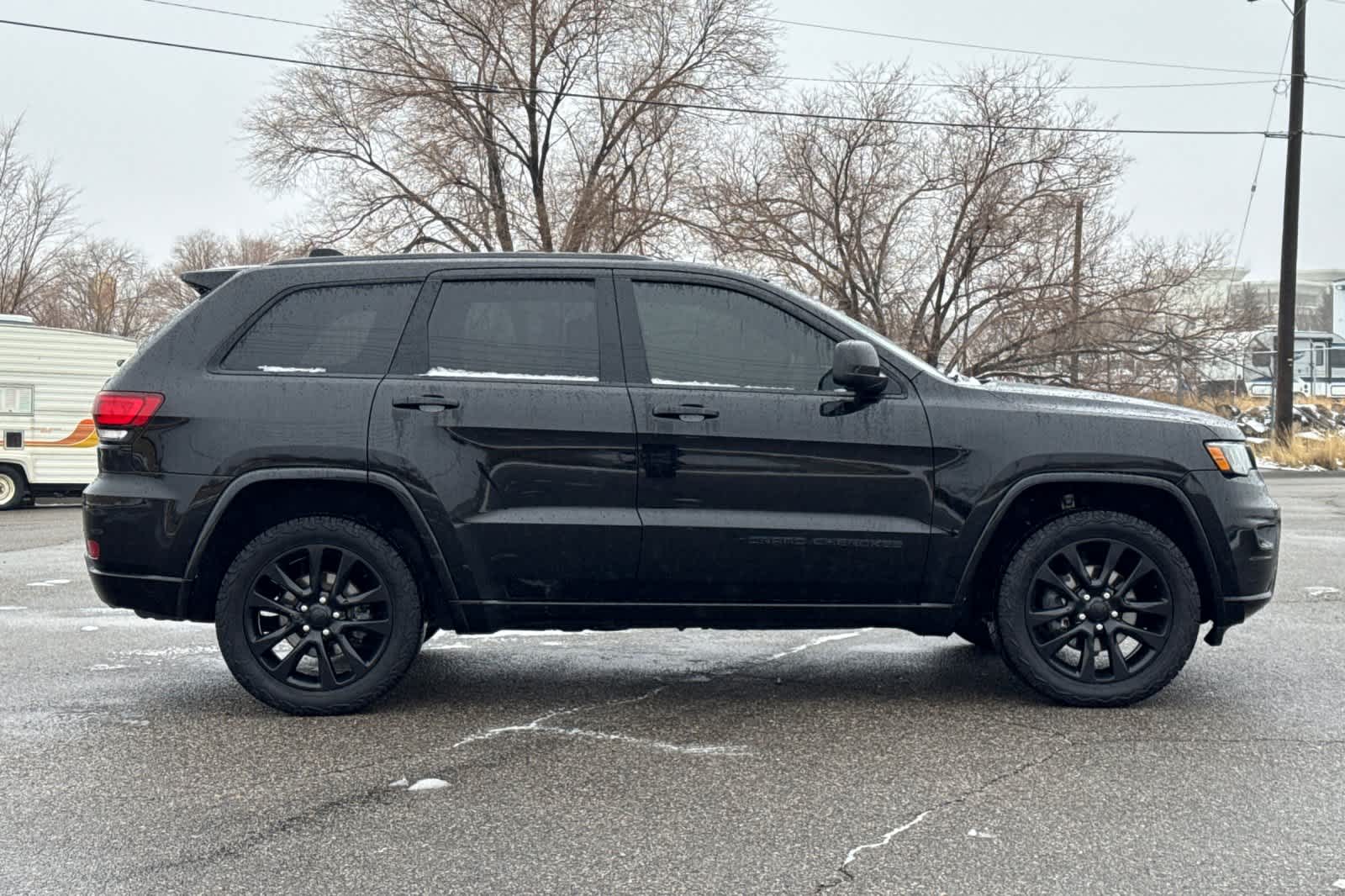 Thumbnail: 2019 Jeep Grand Cherokee - 8