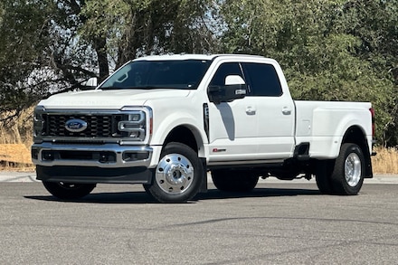 2023 Ford F-450 Truck Crew Cab