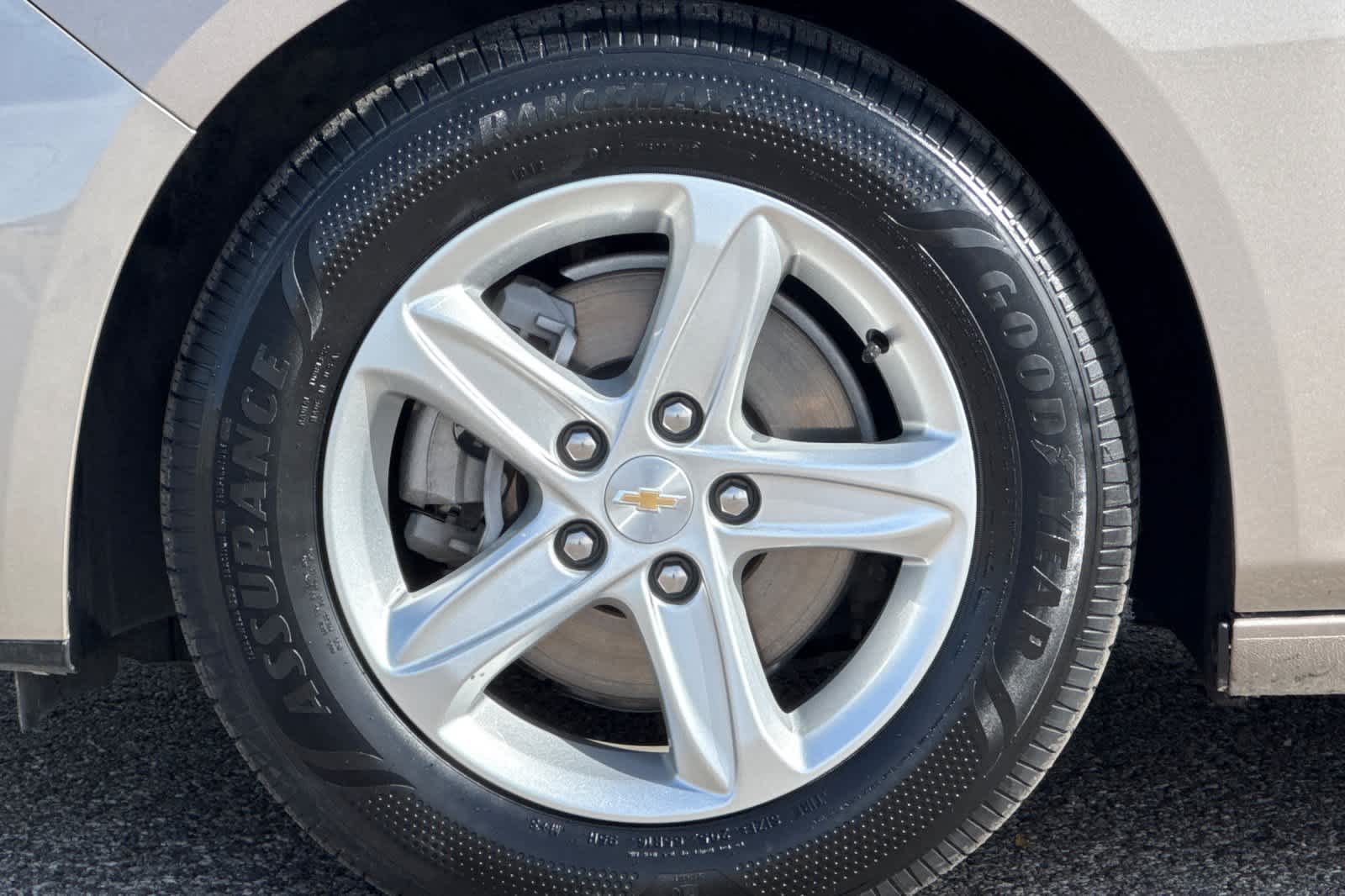 Thumbnail: 2024 Chevrolet Malibu - 25