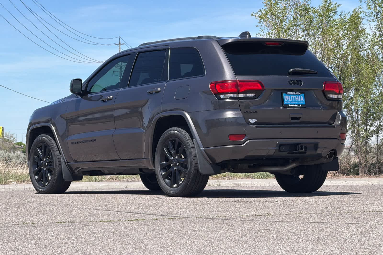 Thumbnail: 2018 Jeep Grand Cherokee - 6