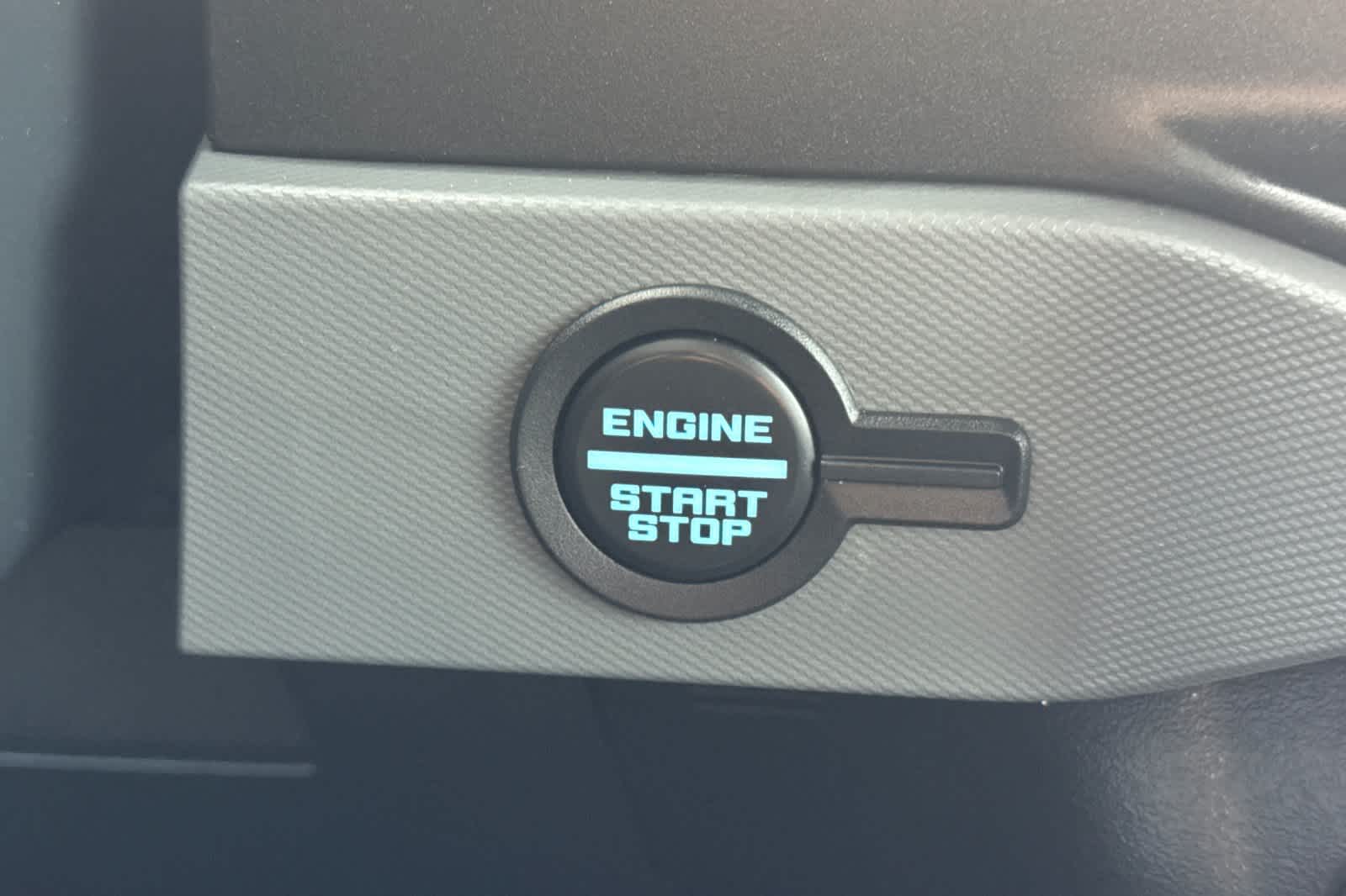 Thumbnail: 2022 Ford Bronco - 22