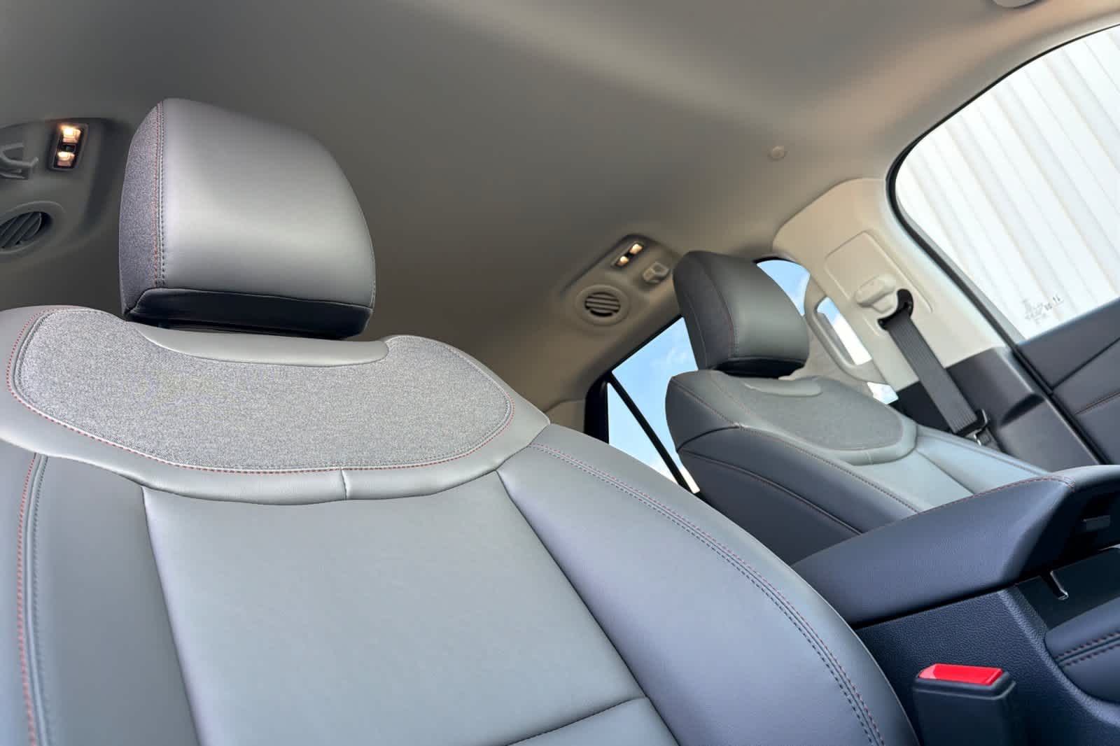 Thumbnail: 2026 Ford Explorer - 18