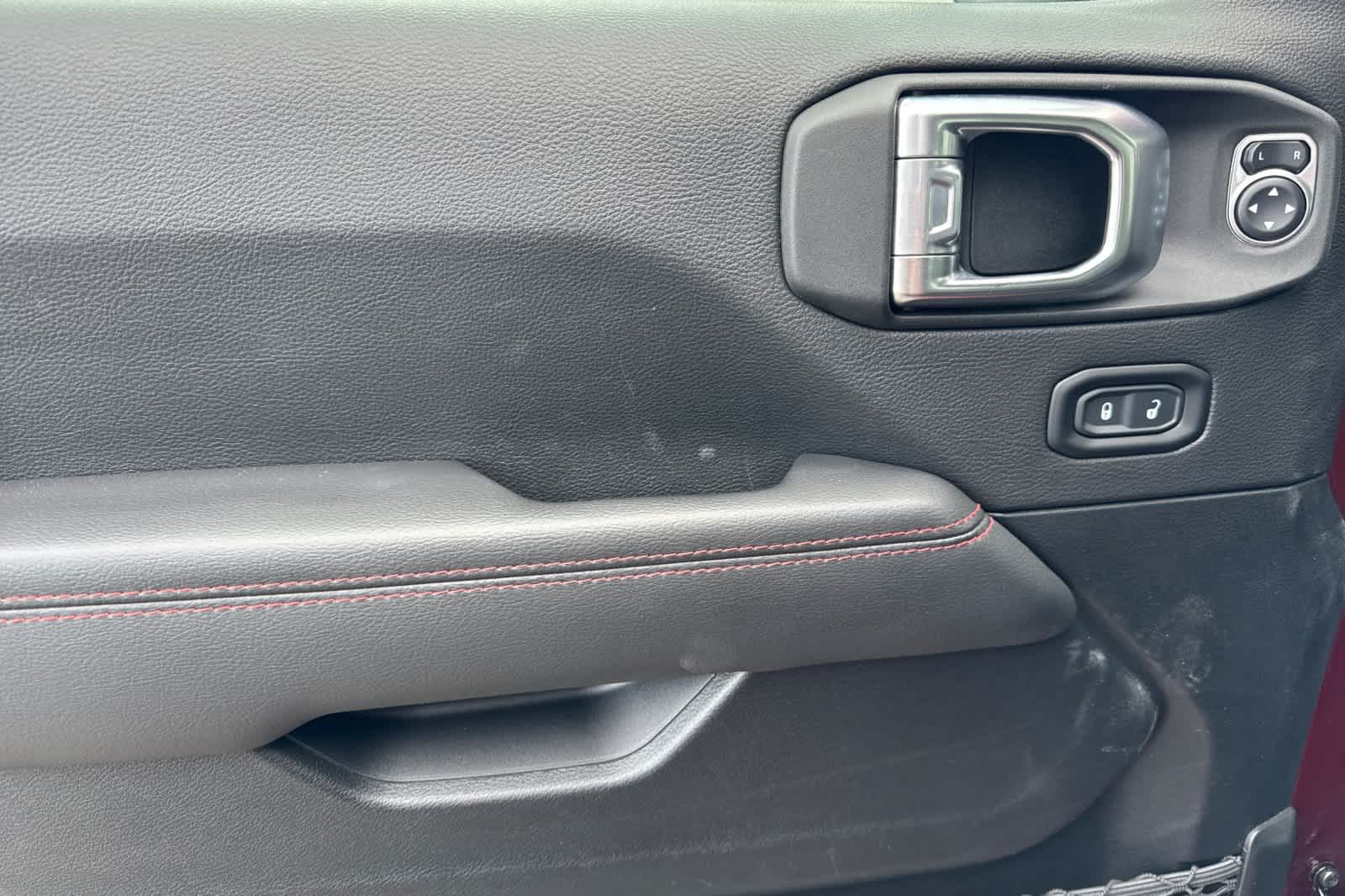 Thumbnail: 2021 Jeep Wrangler - 12