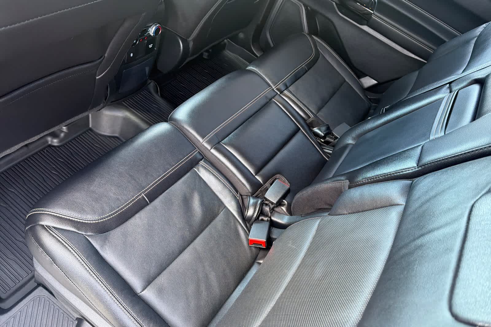 Thumbnail: 2023 Ford Explorer - 4