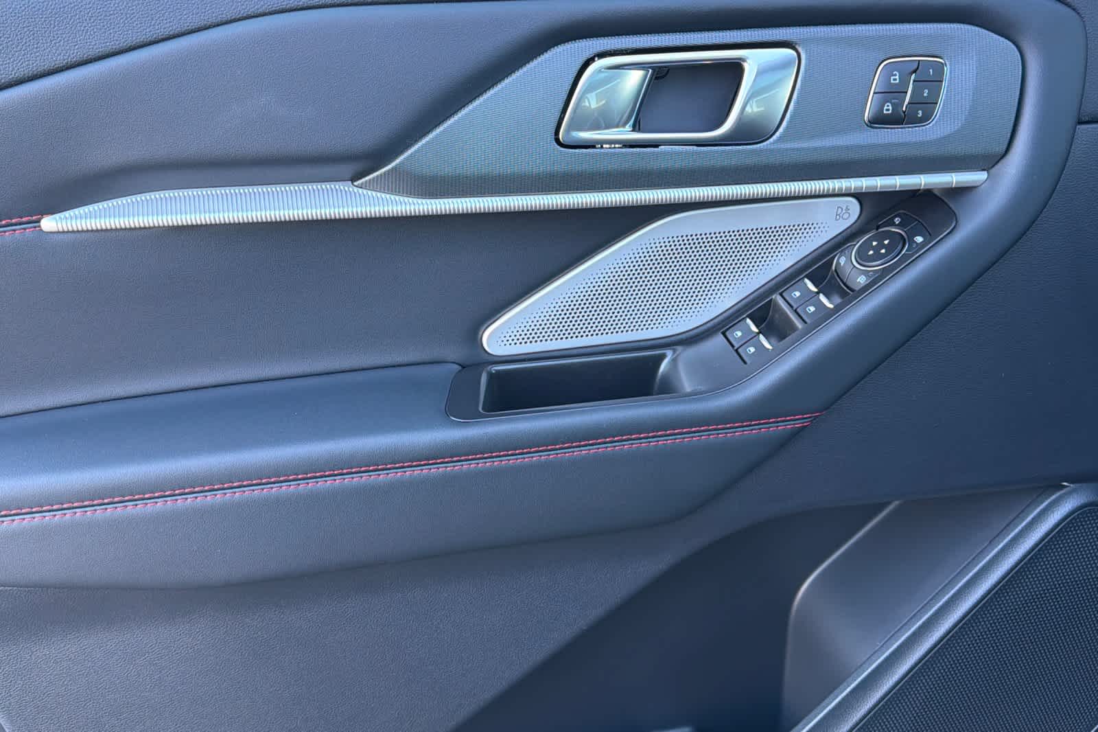 Thumbnail: 2026 Ford Explorer - 12