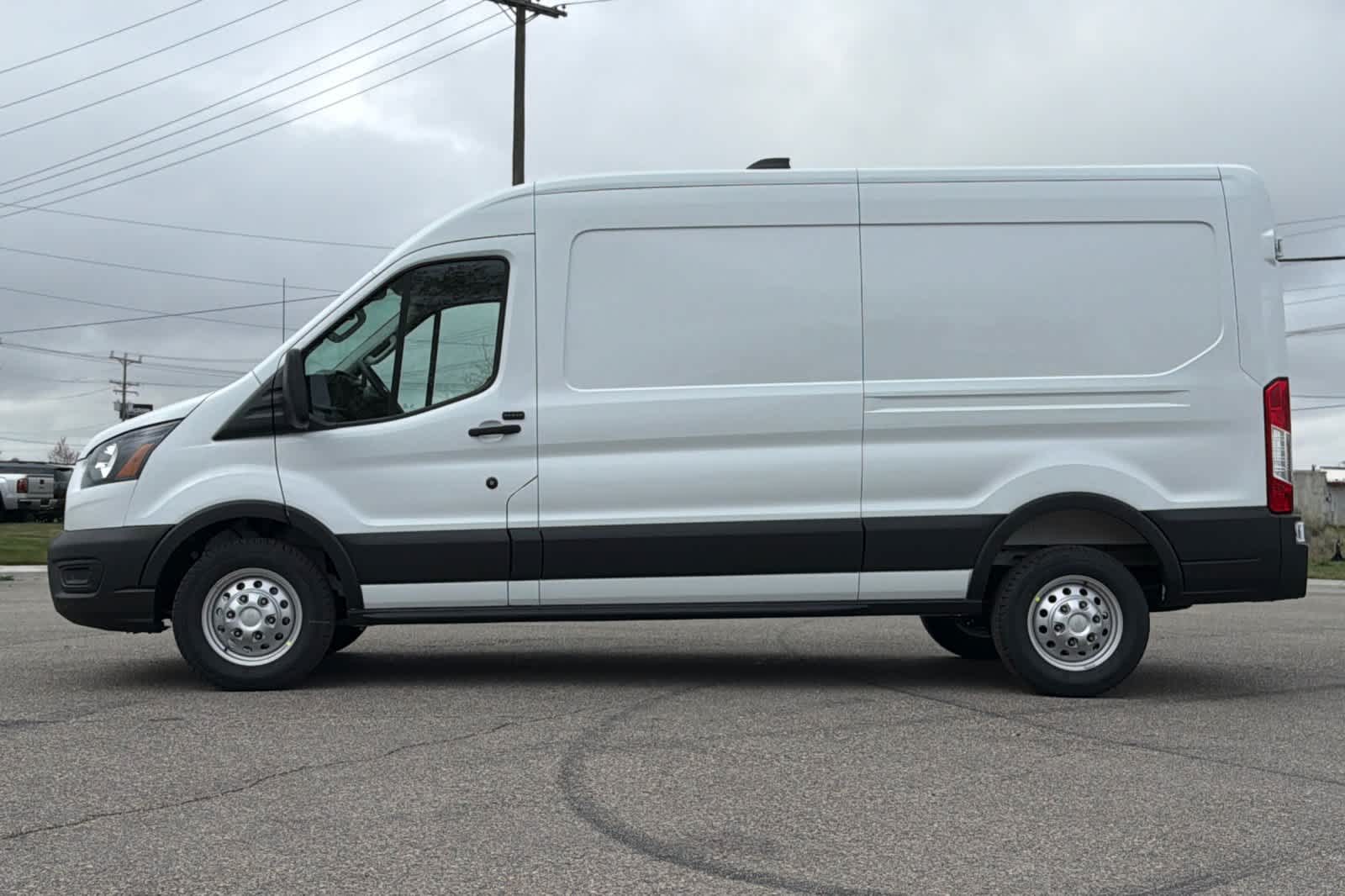 Thumbnail: 2026 Ford Transit Series - 5